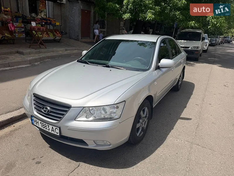 Hyundai Sonata 2009