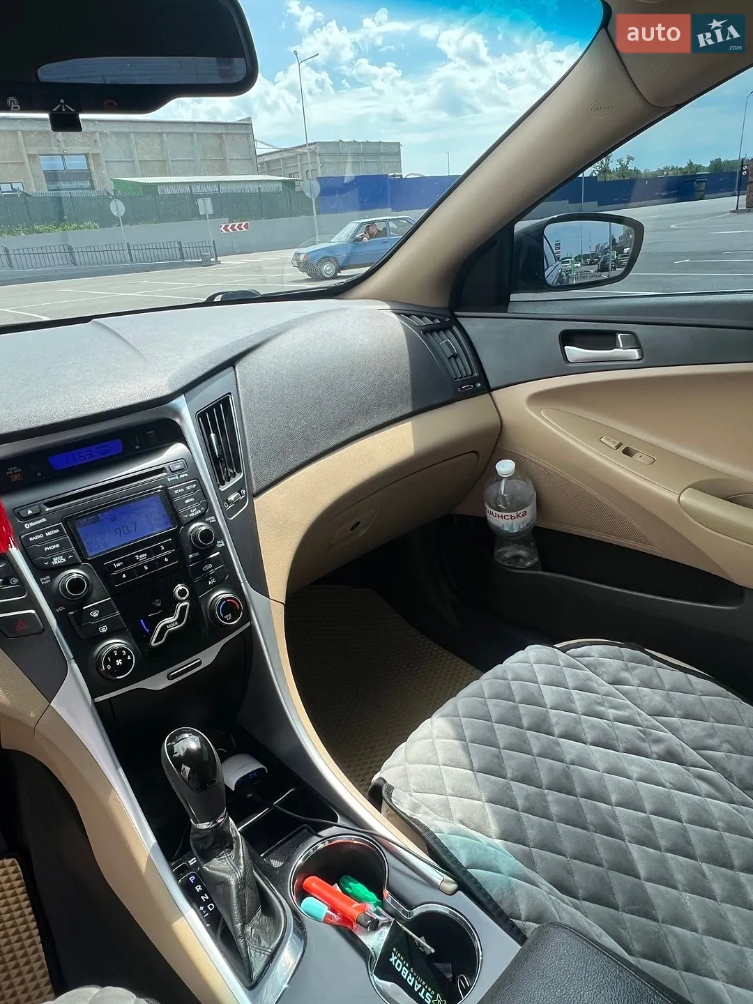2011 Hyundai Sonata - мініатюра 8