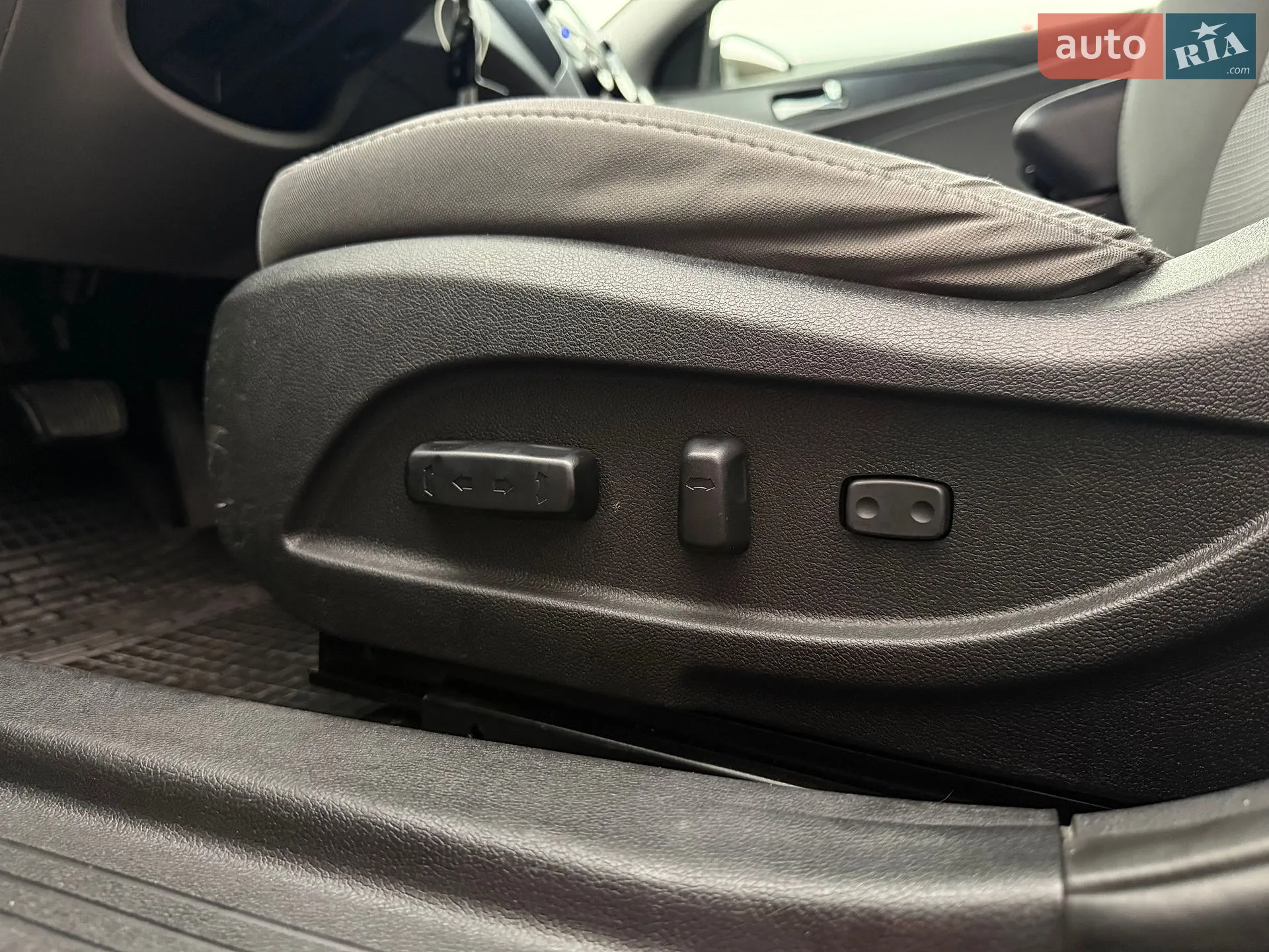 2014 Hyundai Sonata - мініатюра 26