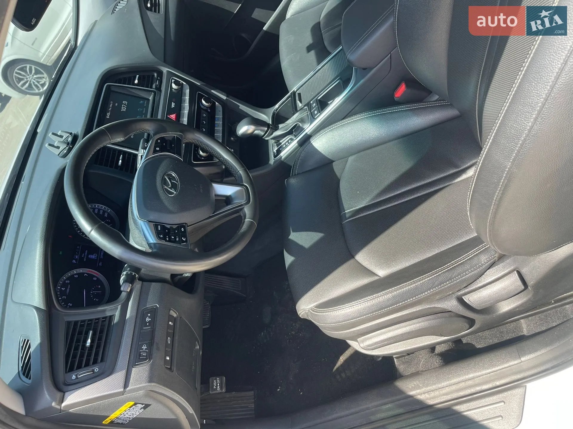 2018 Hyundai Sonata - мініатюра 23