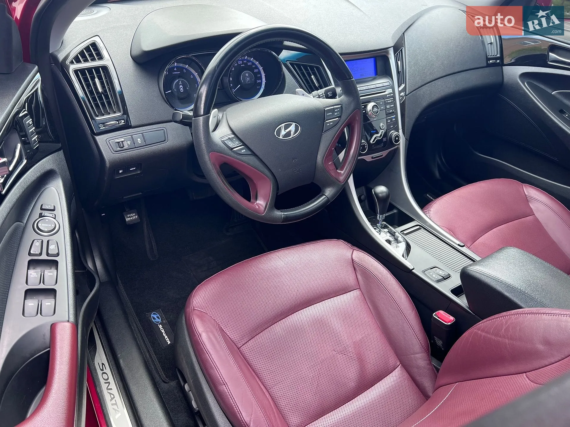 2011 Hyundai Sonata - мініатюра 24