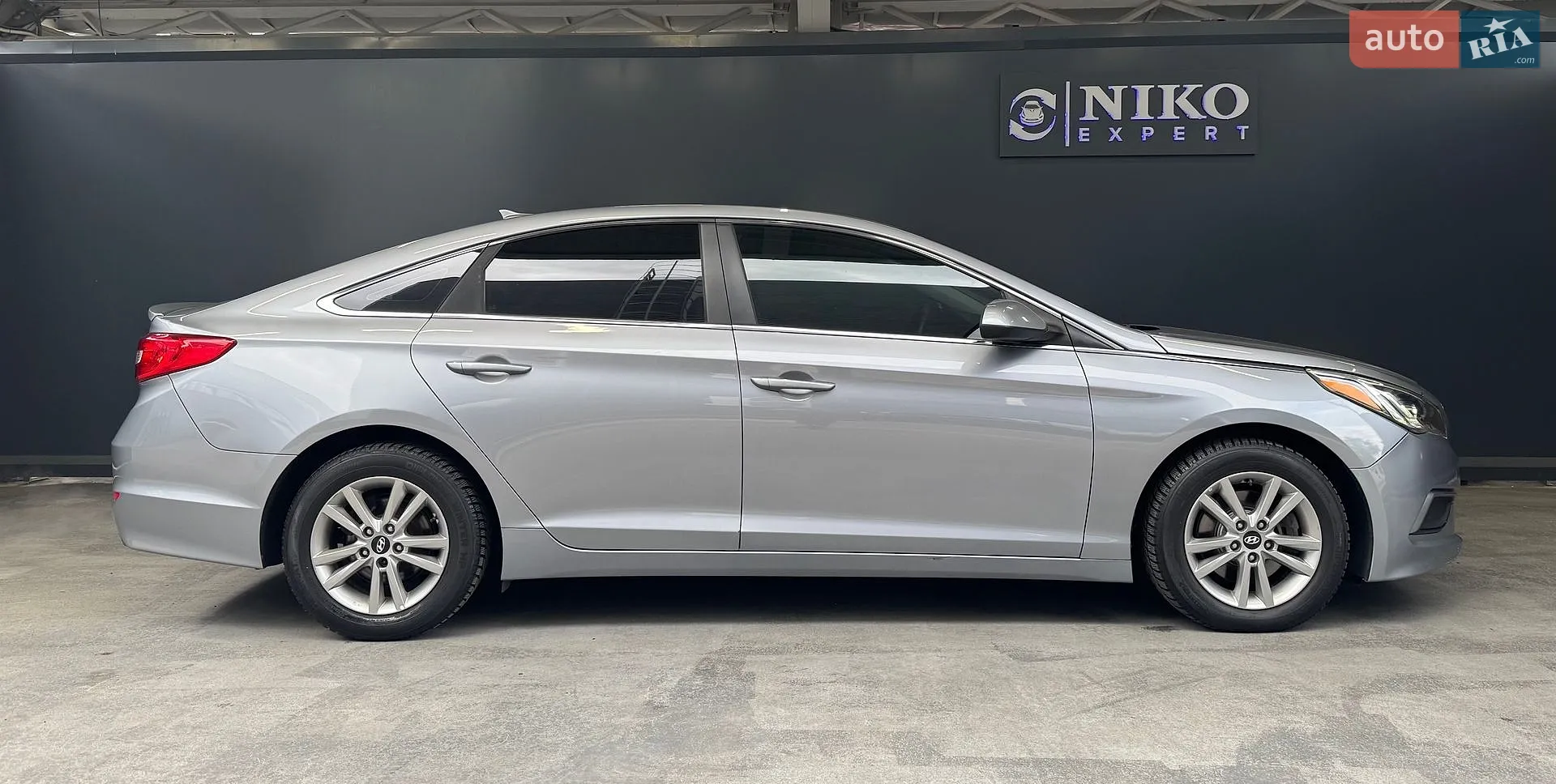 2015 Hyundai Sonata - мініатюра 17
