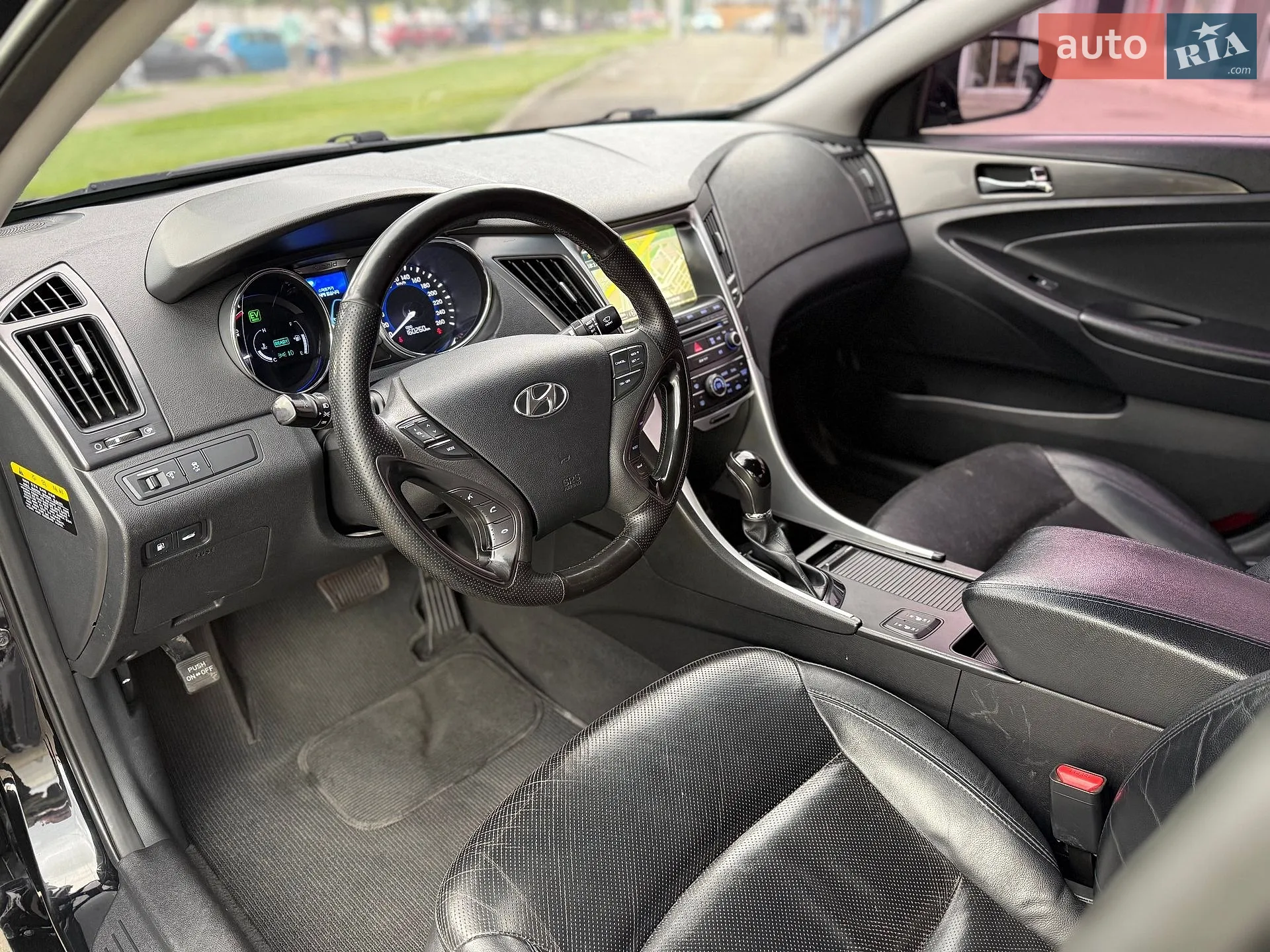 2013 Hyundai Sonata - мініатюра 15