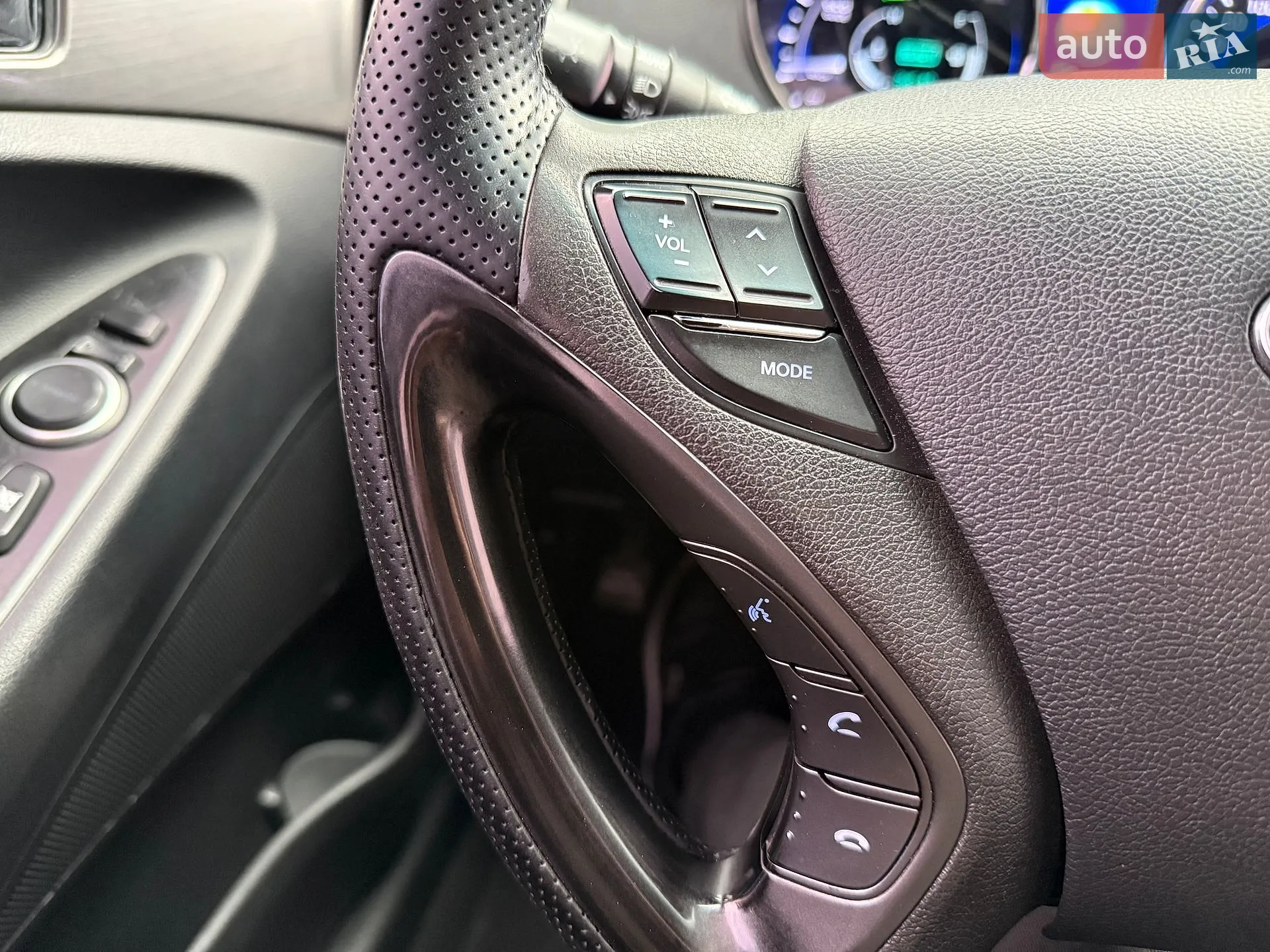 2013 Hyundai Sonata - мініатюра 23