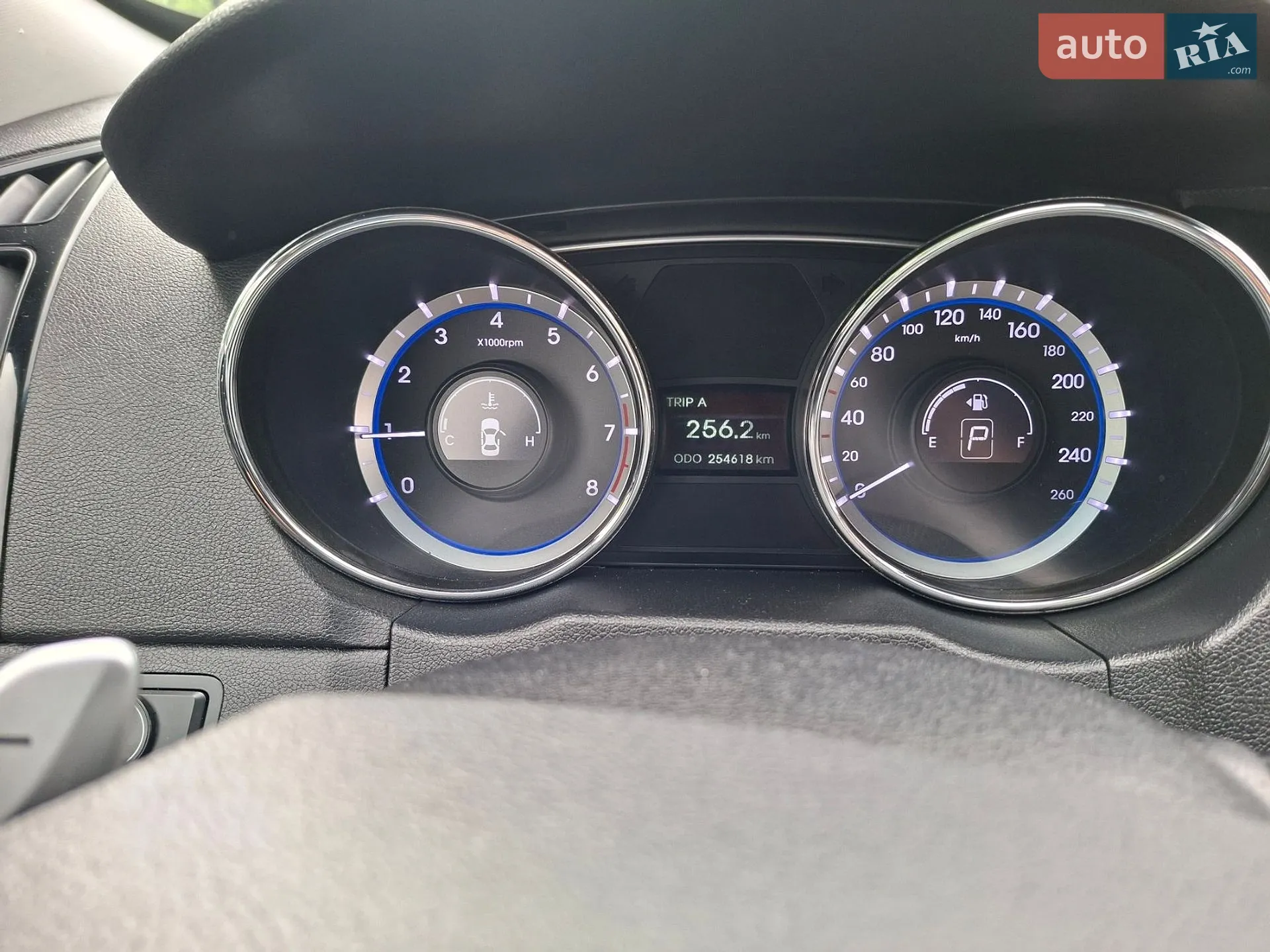 2010 Hyundai Sonata - мініатюра 8