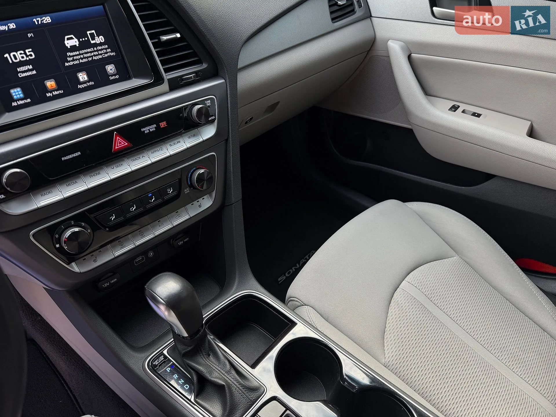 2017 Hyundai Sonata - мініатюра 11