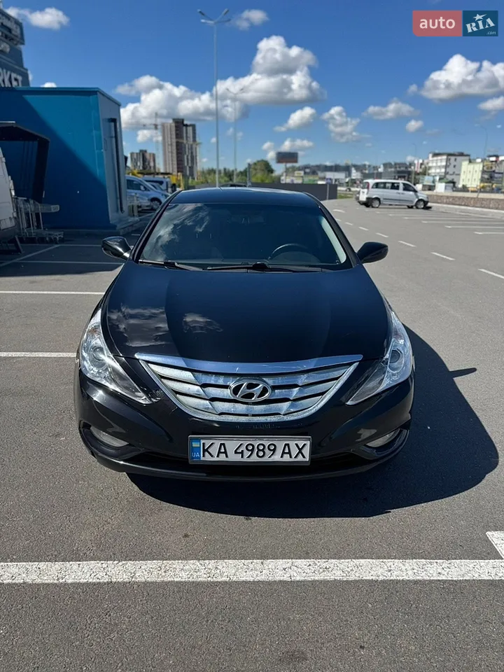 2013 Hyundai Sonata - мініатюра 16