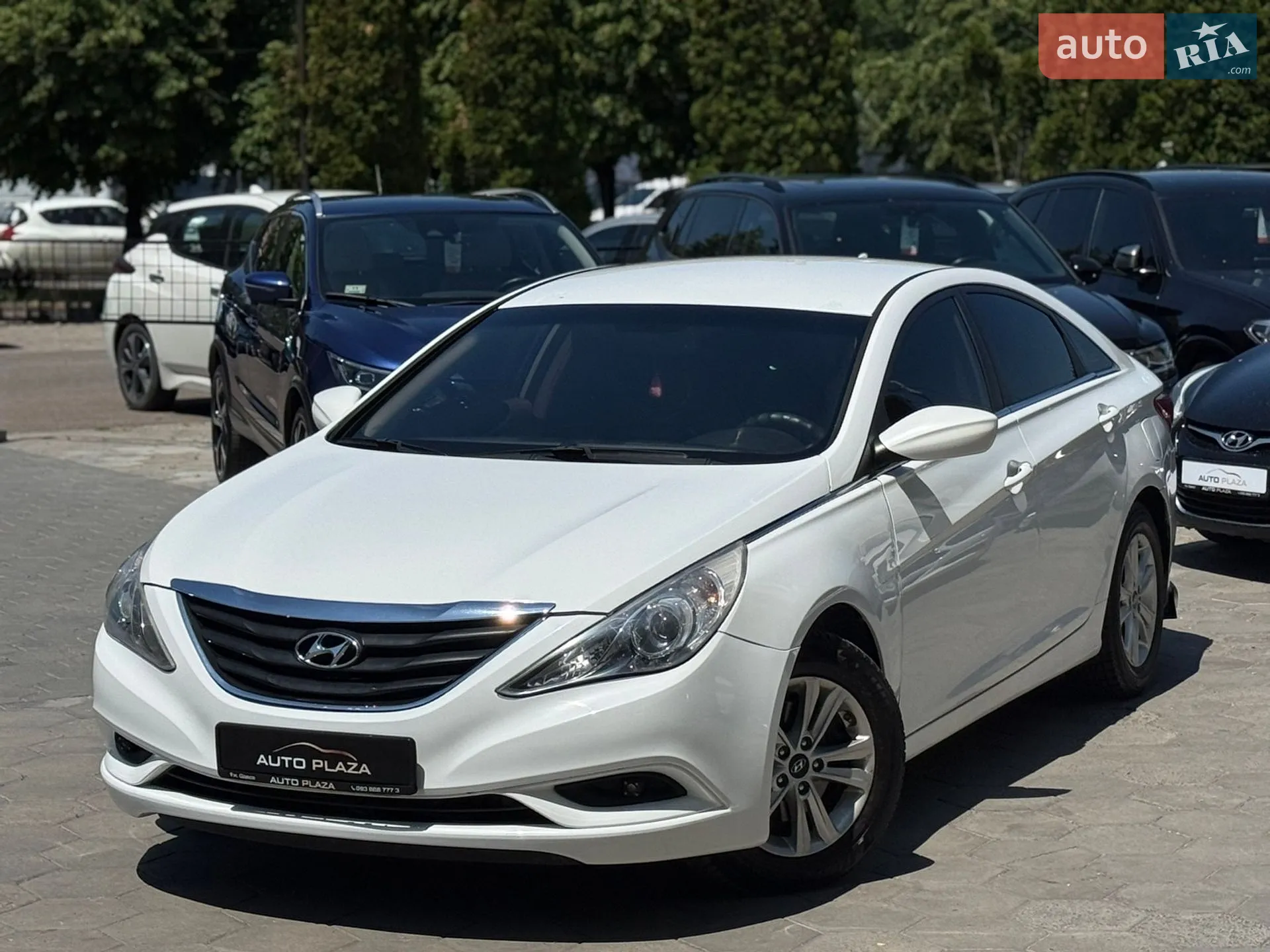 2012 Hyundai Sonata - мініатюра 16