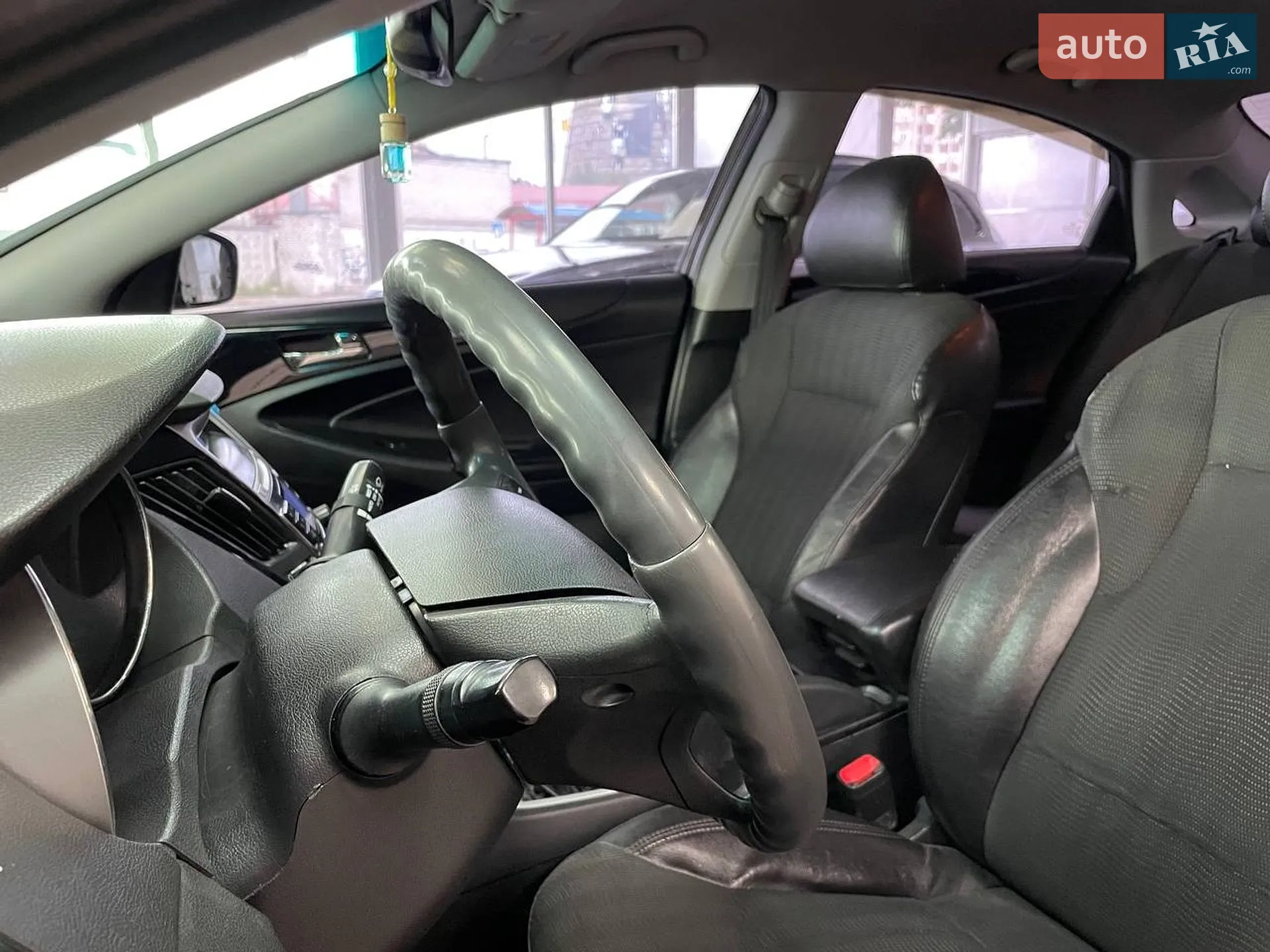 2010 Hyundai Sonata - мініатюра 15