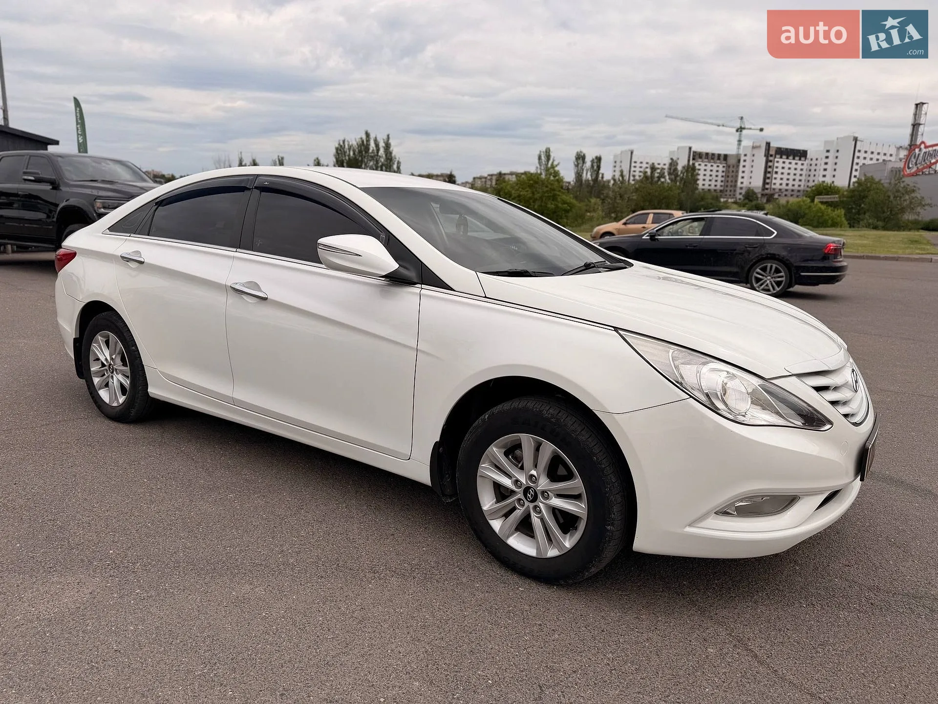 2012 Hyundai Sonata - мініатюра 17