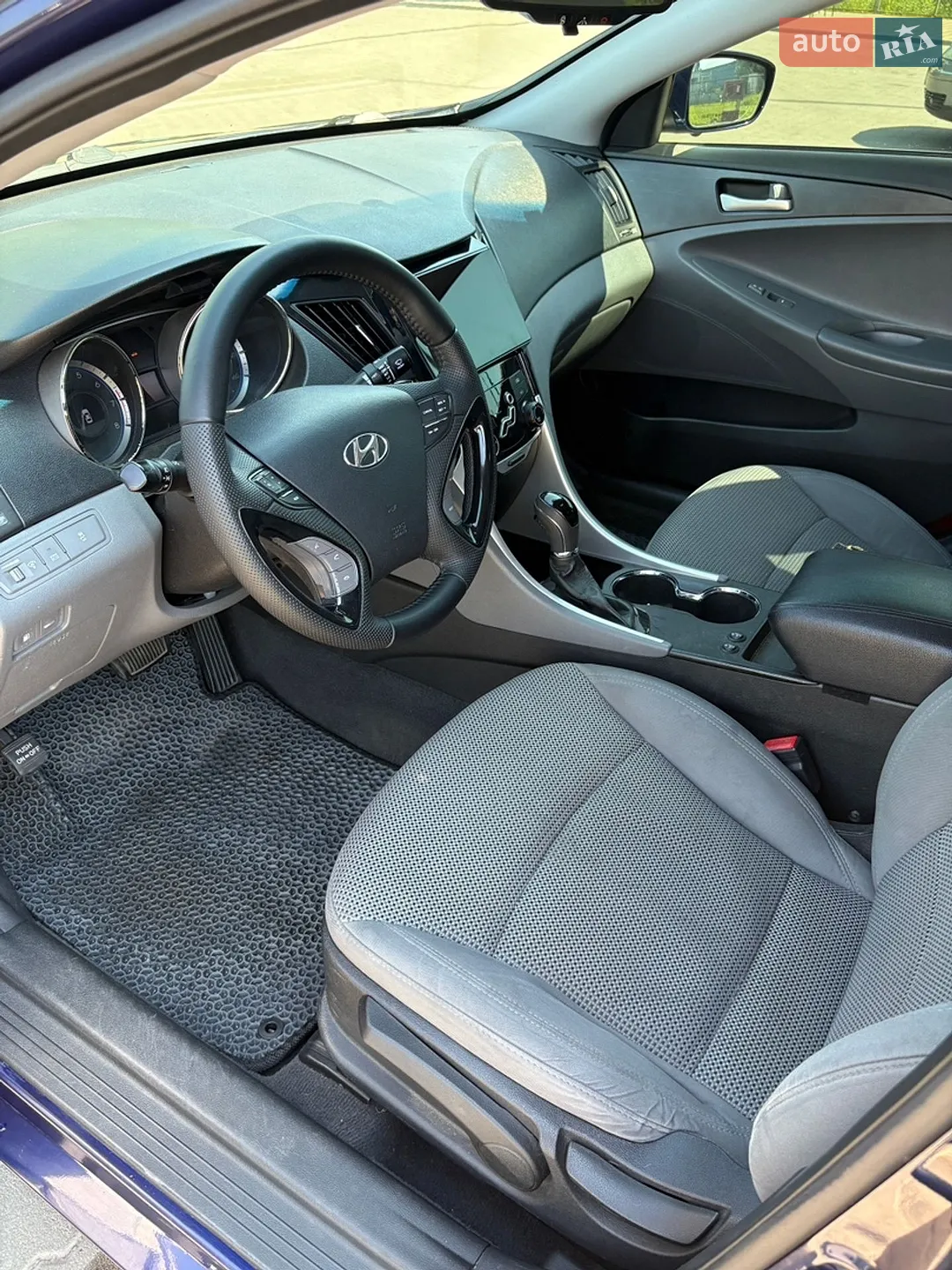 2012 Hyundai Sonata - мініатюра 8