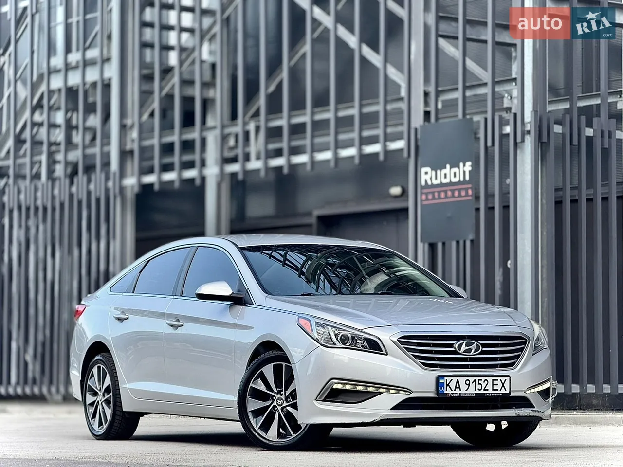 2015 Hyundai Sonata - мініатюра 16