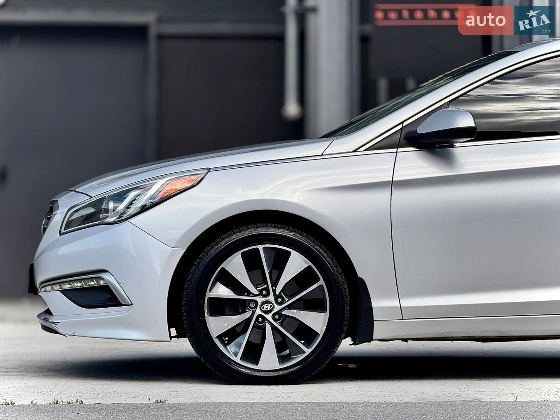 2015 Hyundai Sonata - мініатюра 17