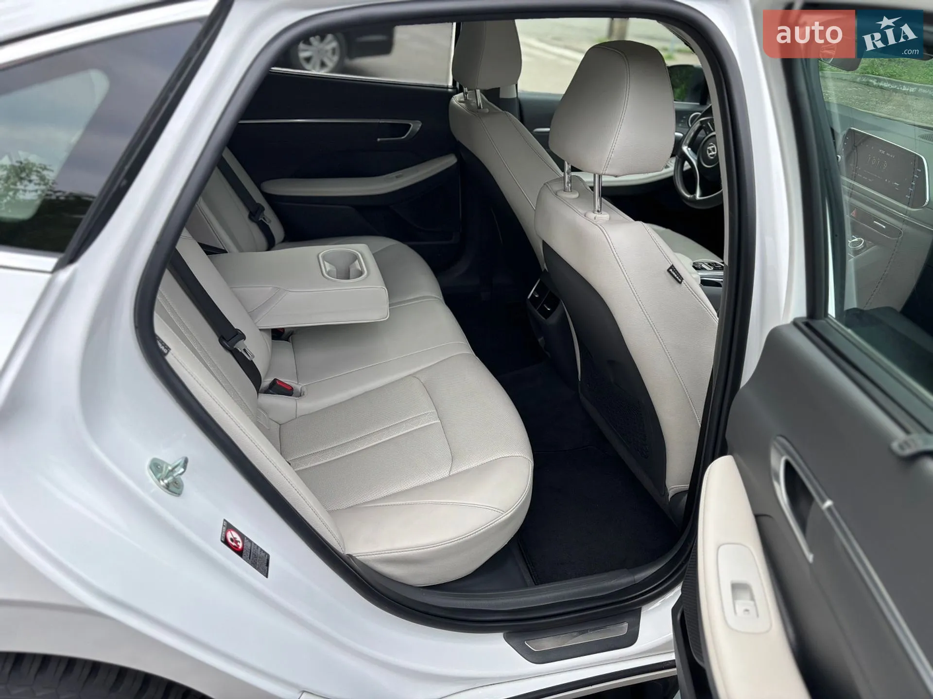 2022 Hyundai Sonata - мініатюра 10