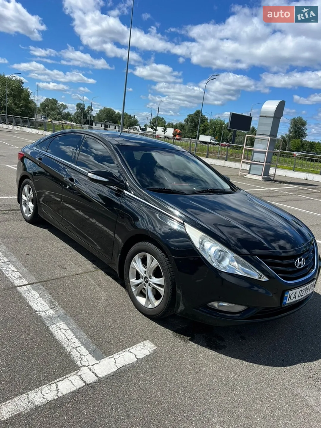 2011 Hyundai Sonata - мініатюра 2