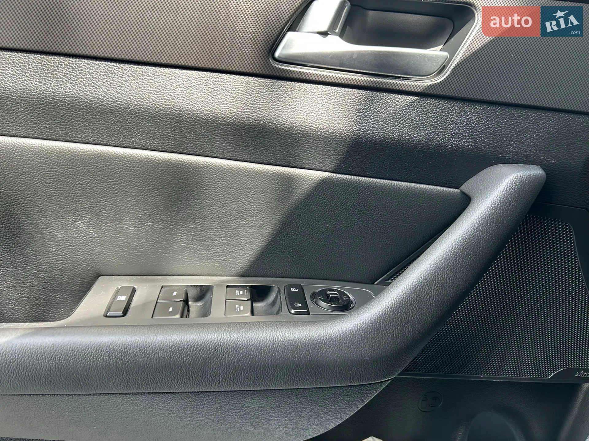 2014 Hyundai Sonata - мініатюра 9