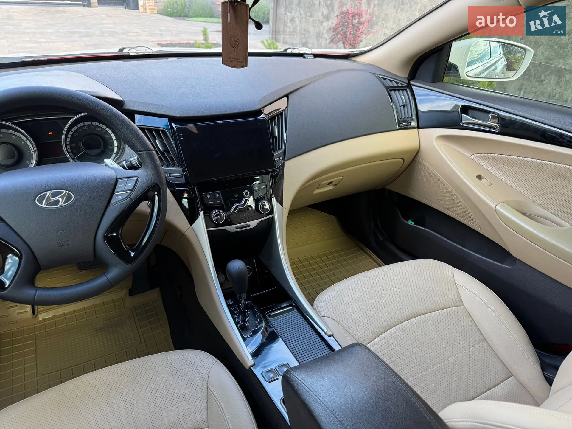 2011 Hyundai Sonata - мініатюра 29