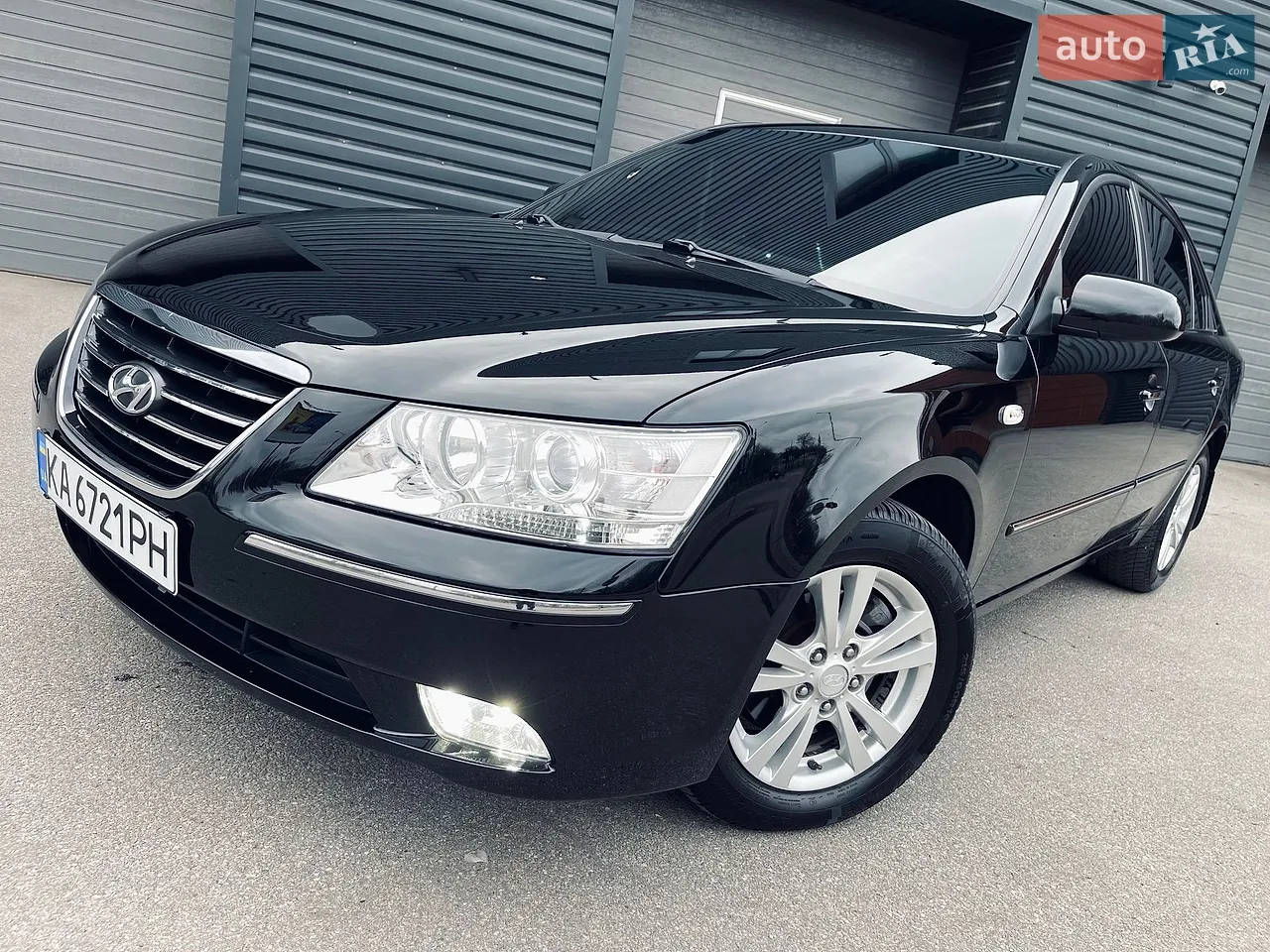 2010 Hyundai Sonata - мініатюра 21