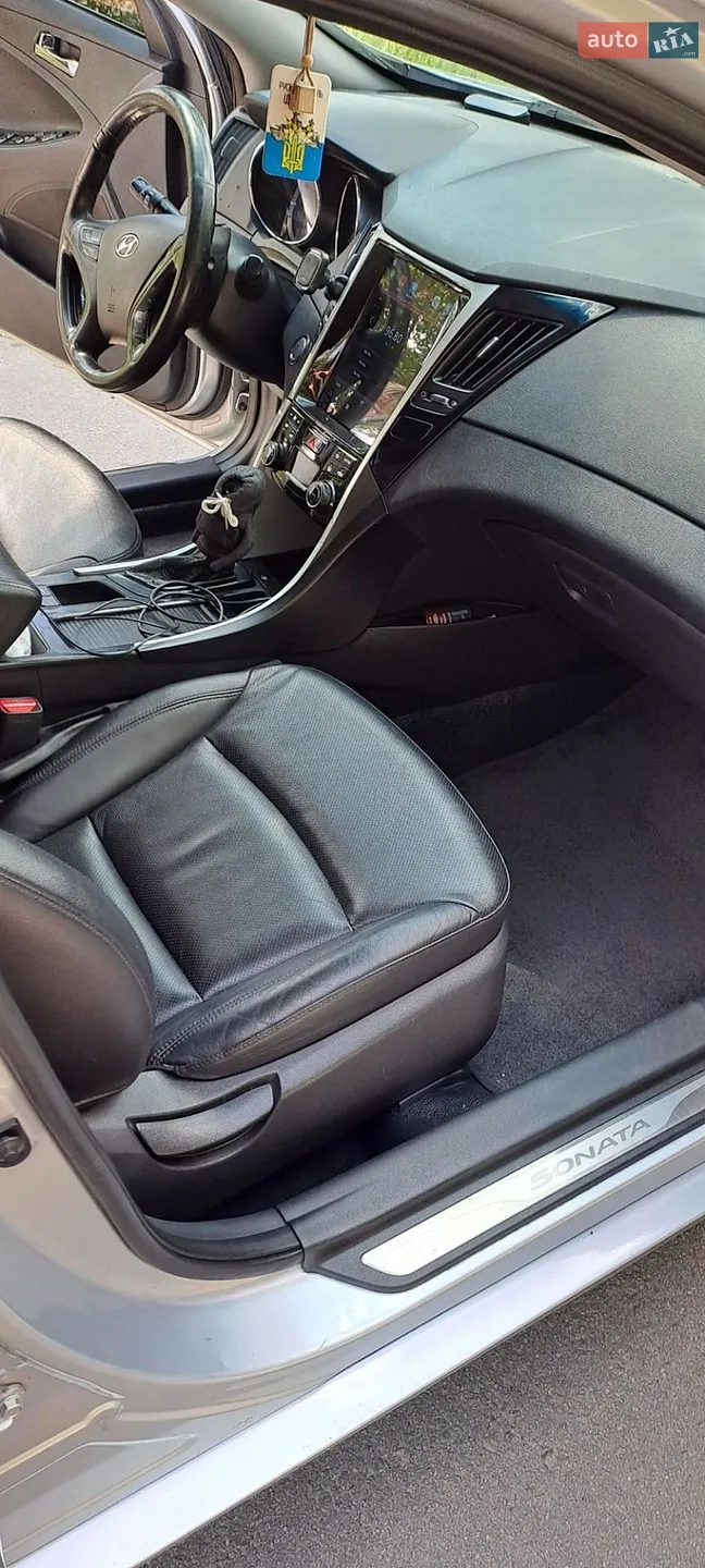 Hyundai Sonata 2012 VIN KMHEC41LBDA508764 фото оголошення 43 з 56