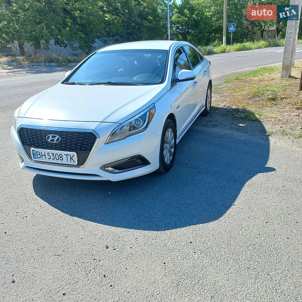 2016 Hyundai Sonata - мініатюра 8