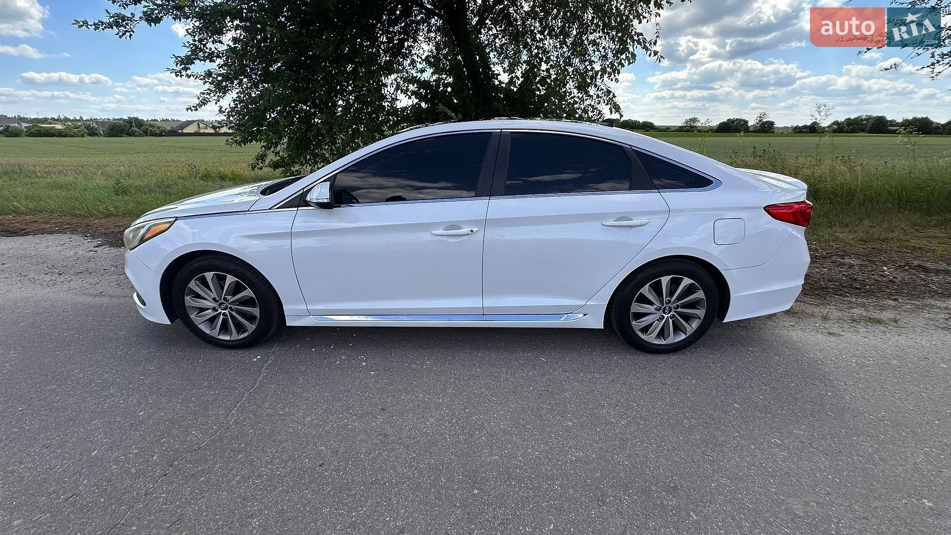 2015 Hyundai Sonata - мініатюра 23