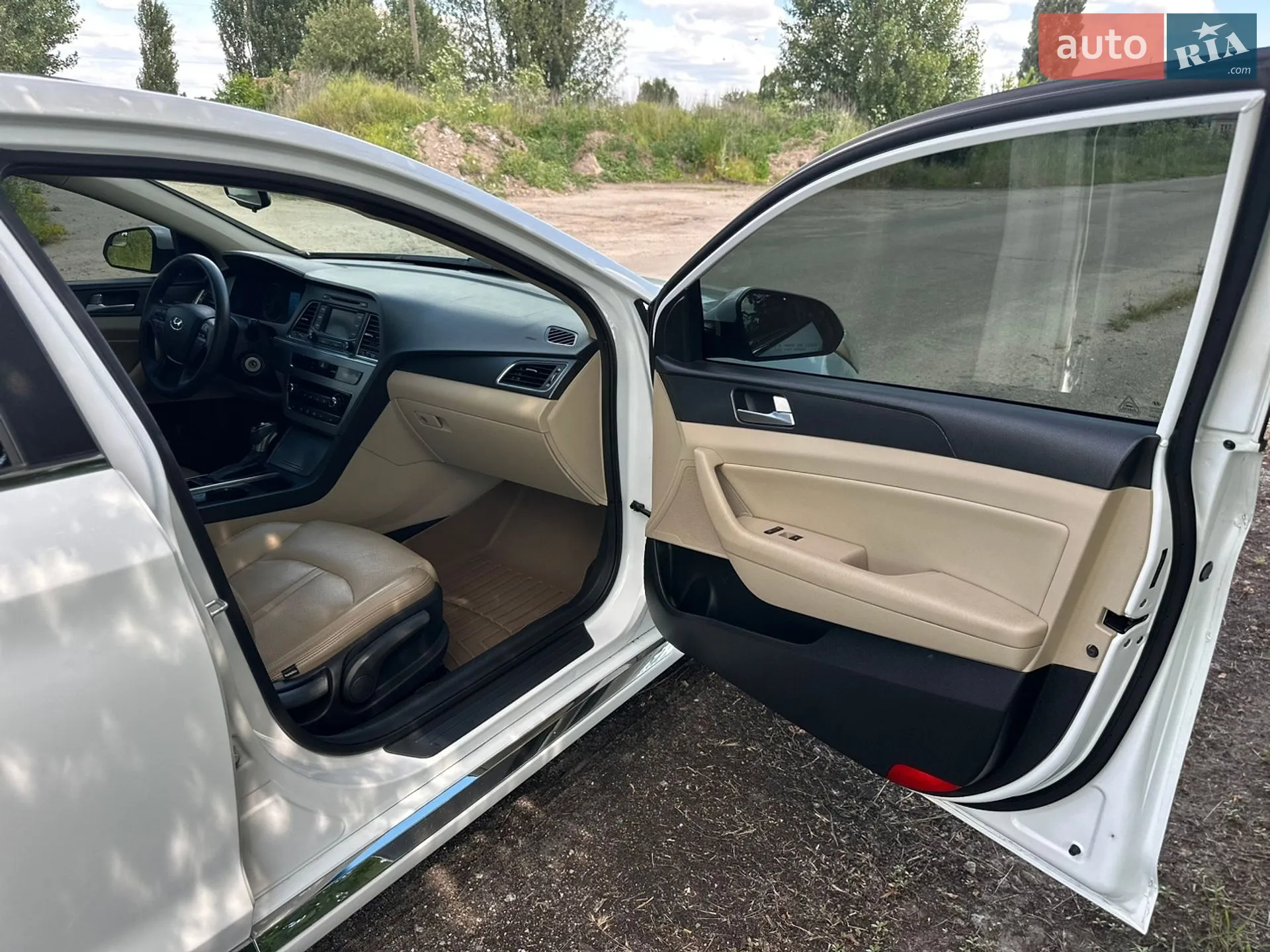 2015 Hyundai Sonata - мініатюра 31