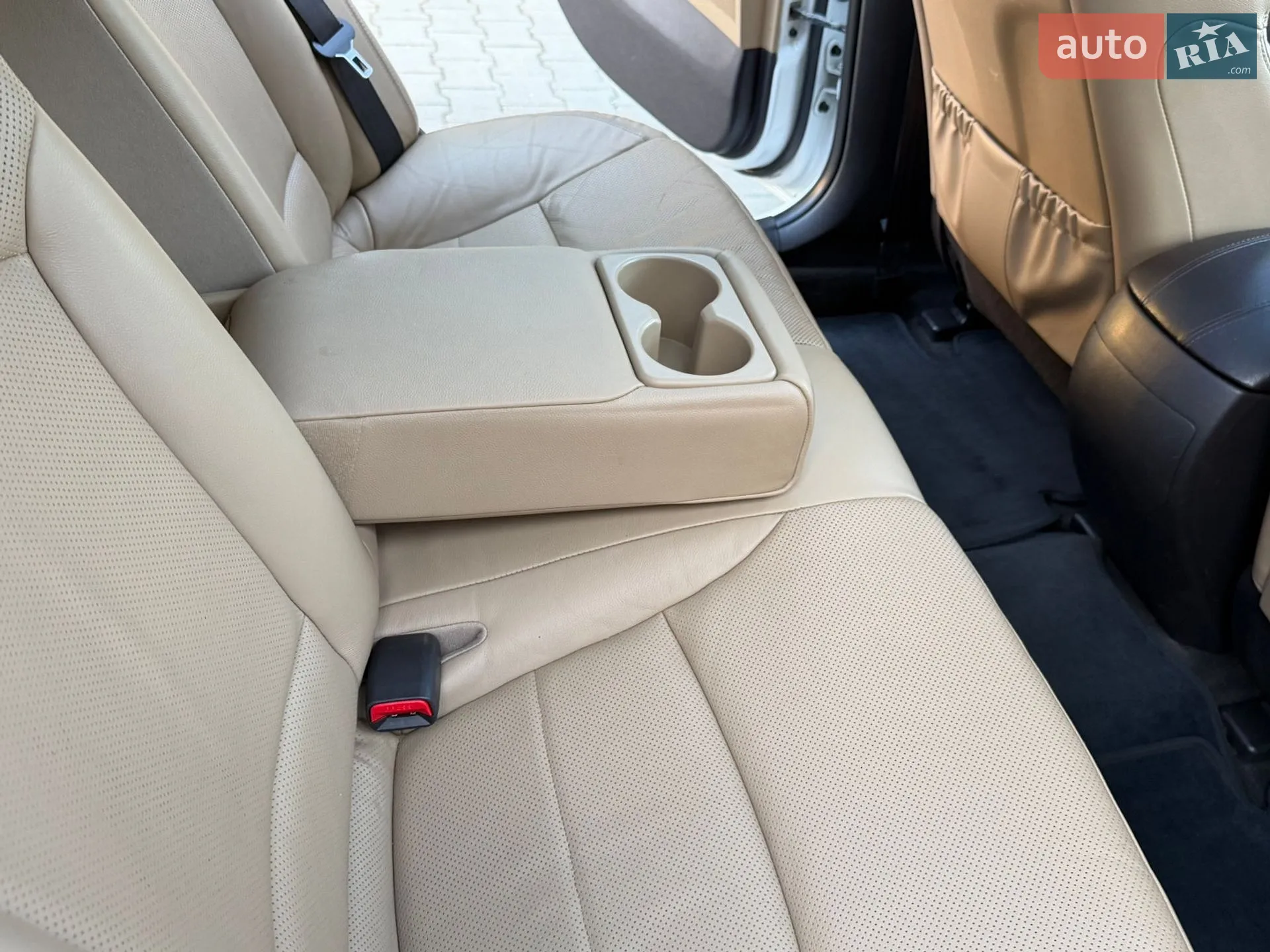 2010 Hyundai Sonata - мініатюра 62