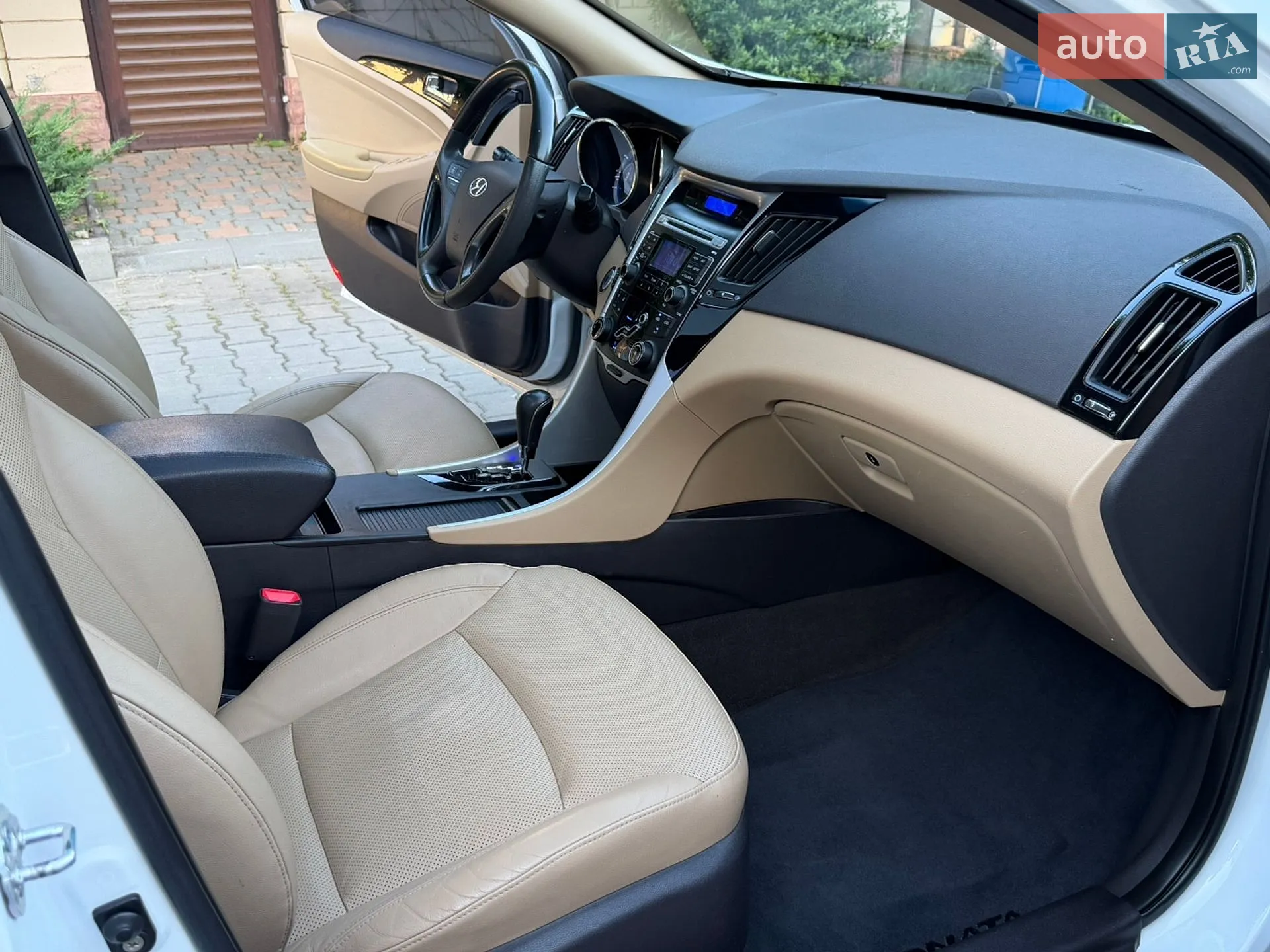 2010 Hyundai Sonata - мініатюра 64