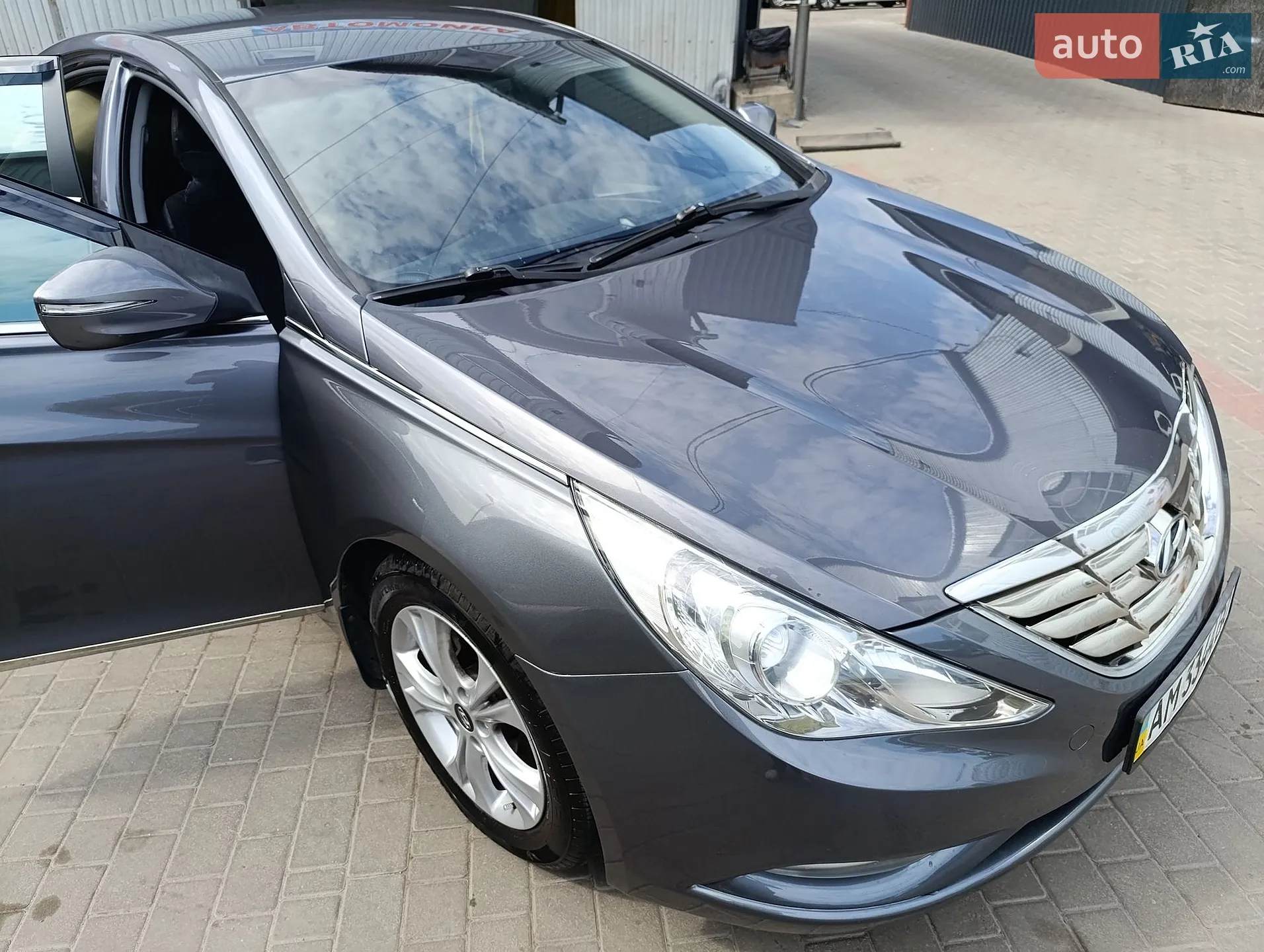 2011 Hyundai Sonata - мініатюра 3