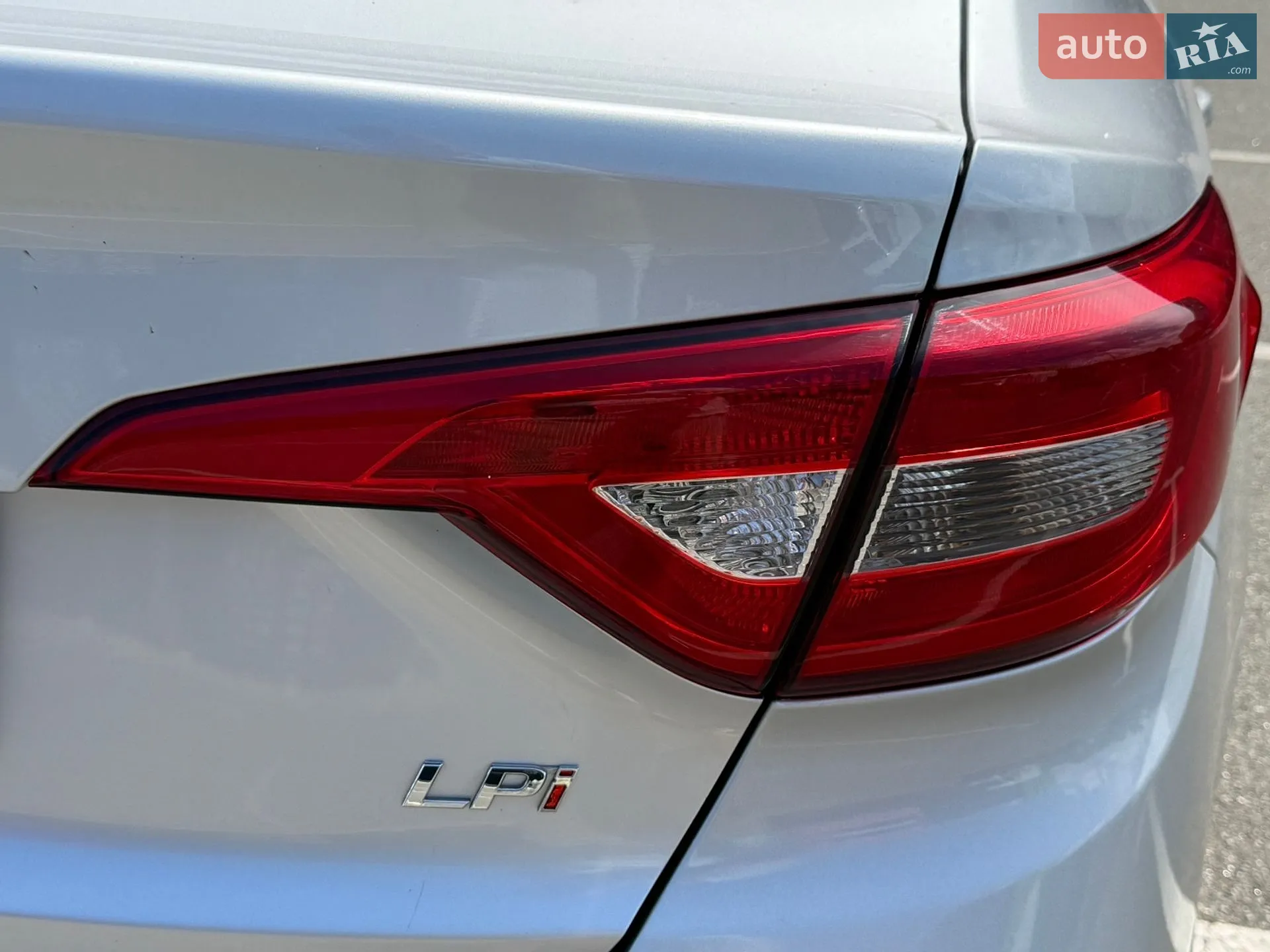 Hyundai Sonata 2016 VIN KMHE341DBHA290611 фото оголошення 5 з 5