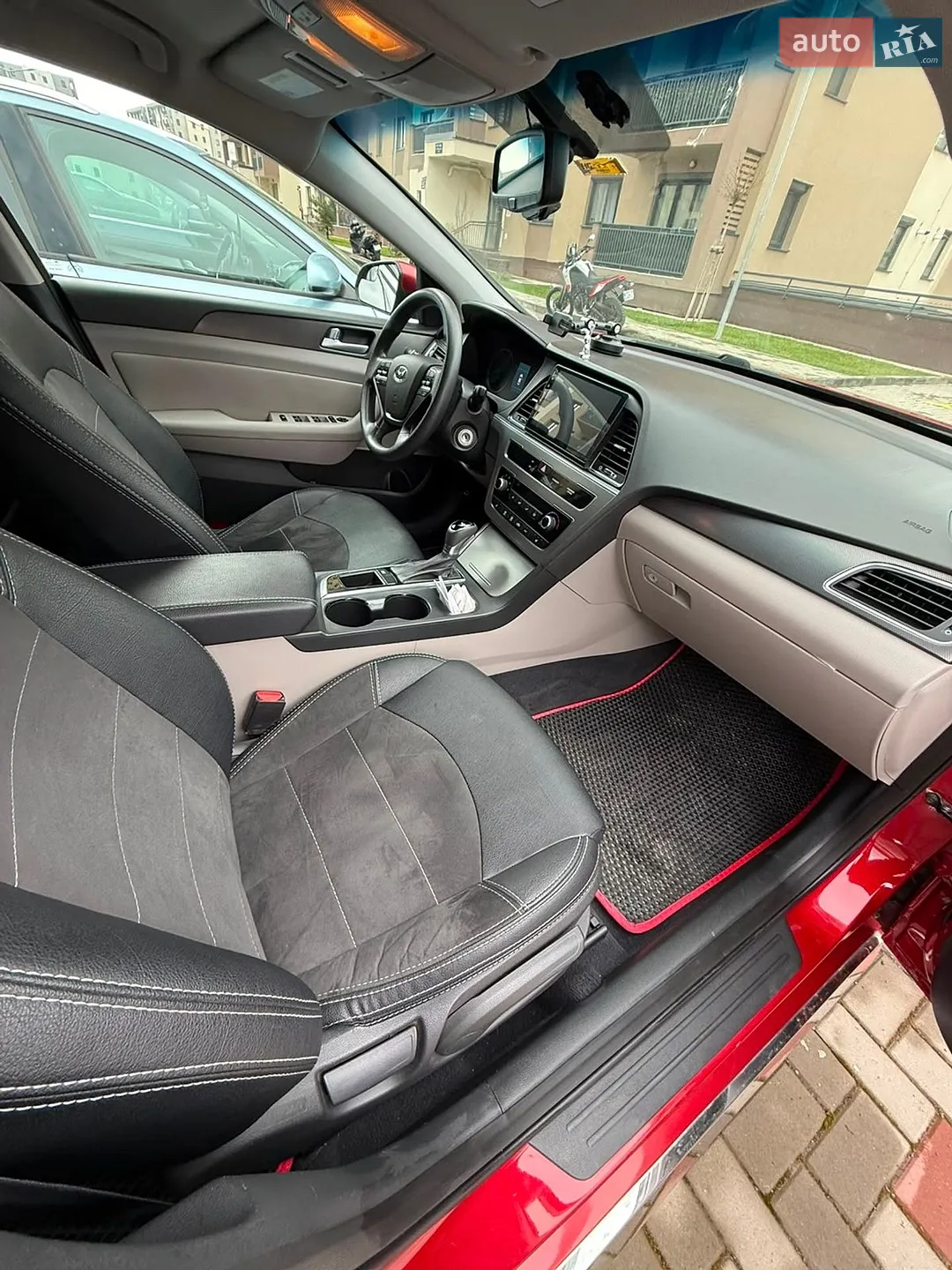 2014 Hyundai Sonata - мініатюра 15