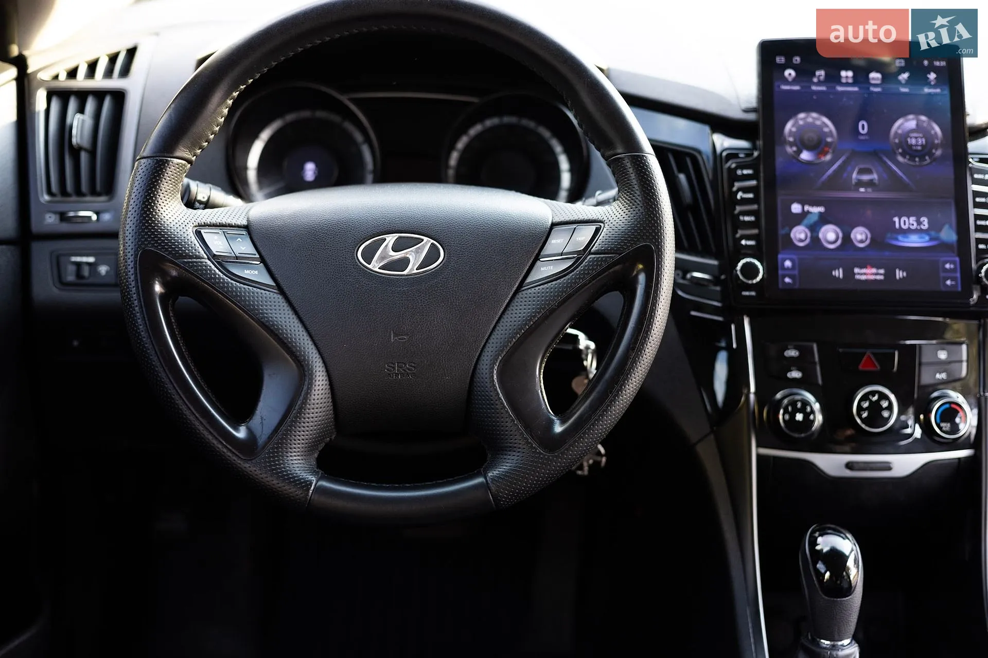 2013 Hyundai Sonata - мініатюра 30