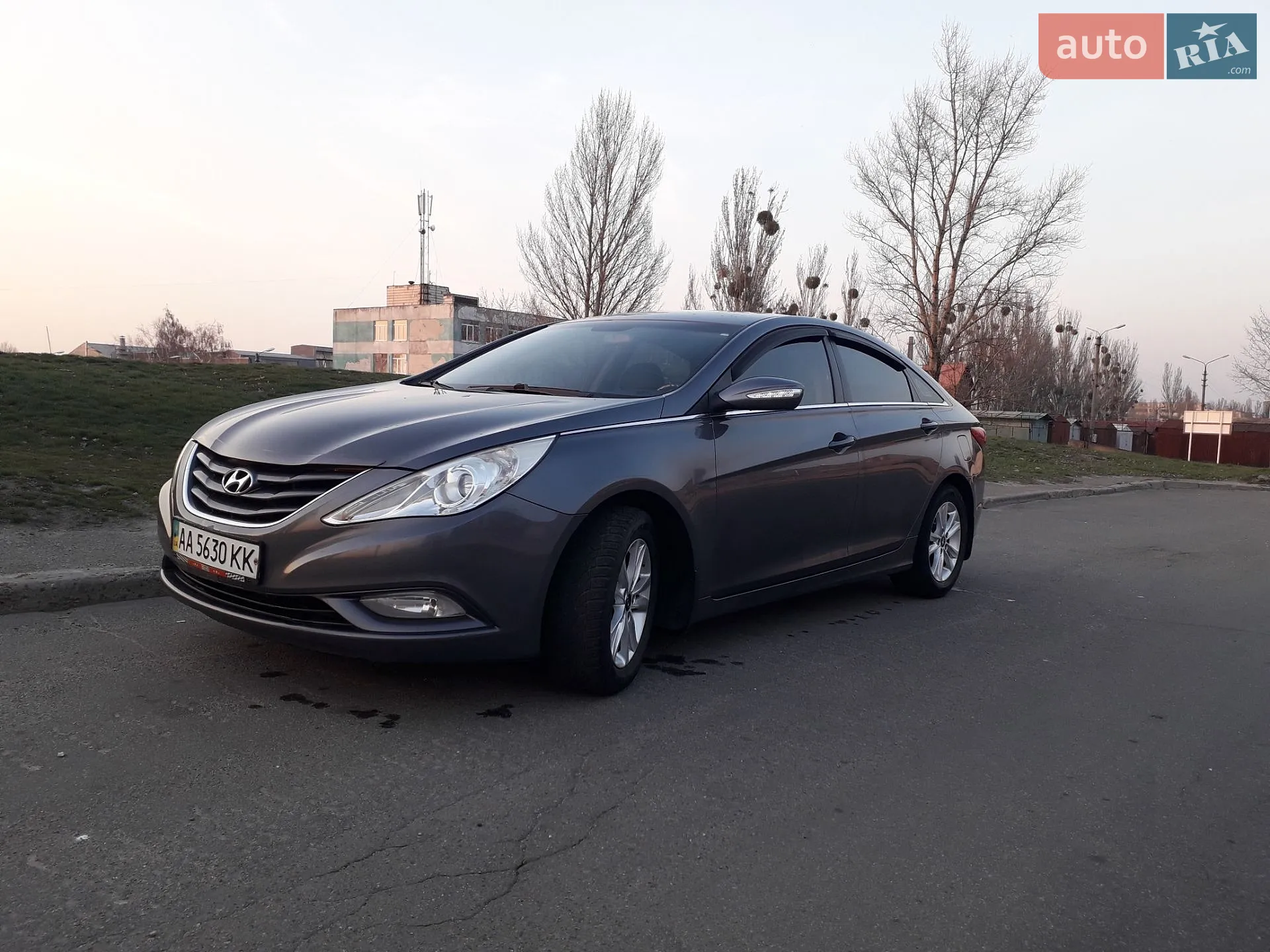 2010 Hyundai Sonata - мініатюра 8