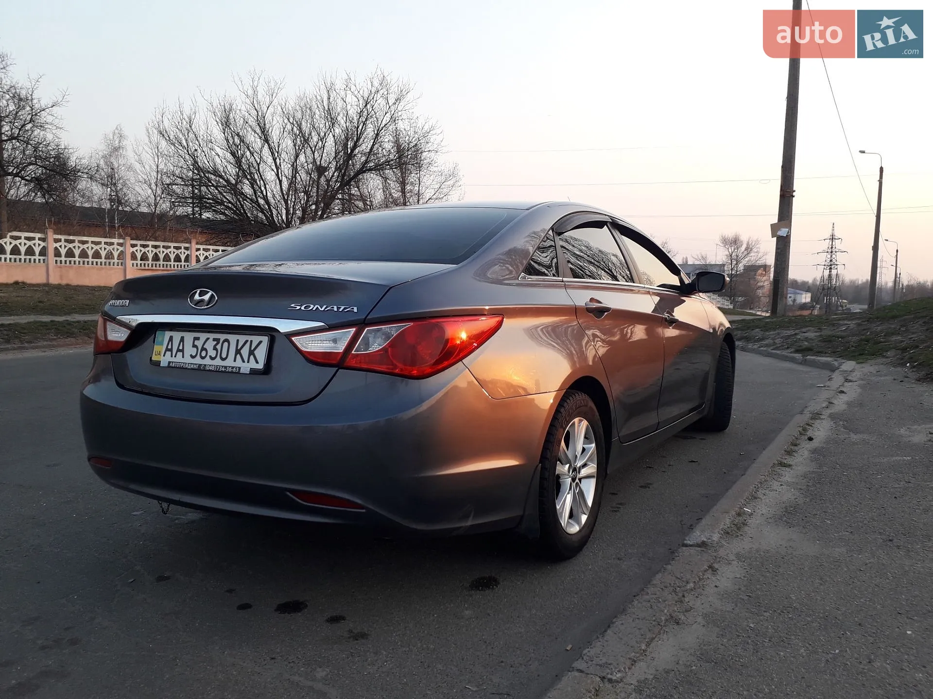 2010 Hyundai Sonata - мініатюра 9