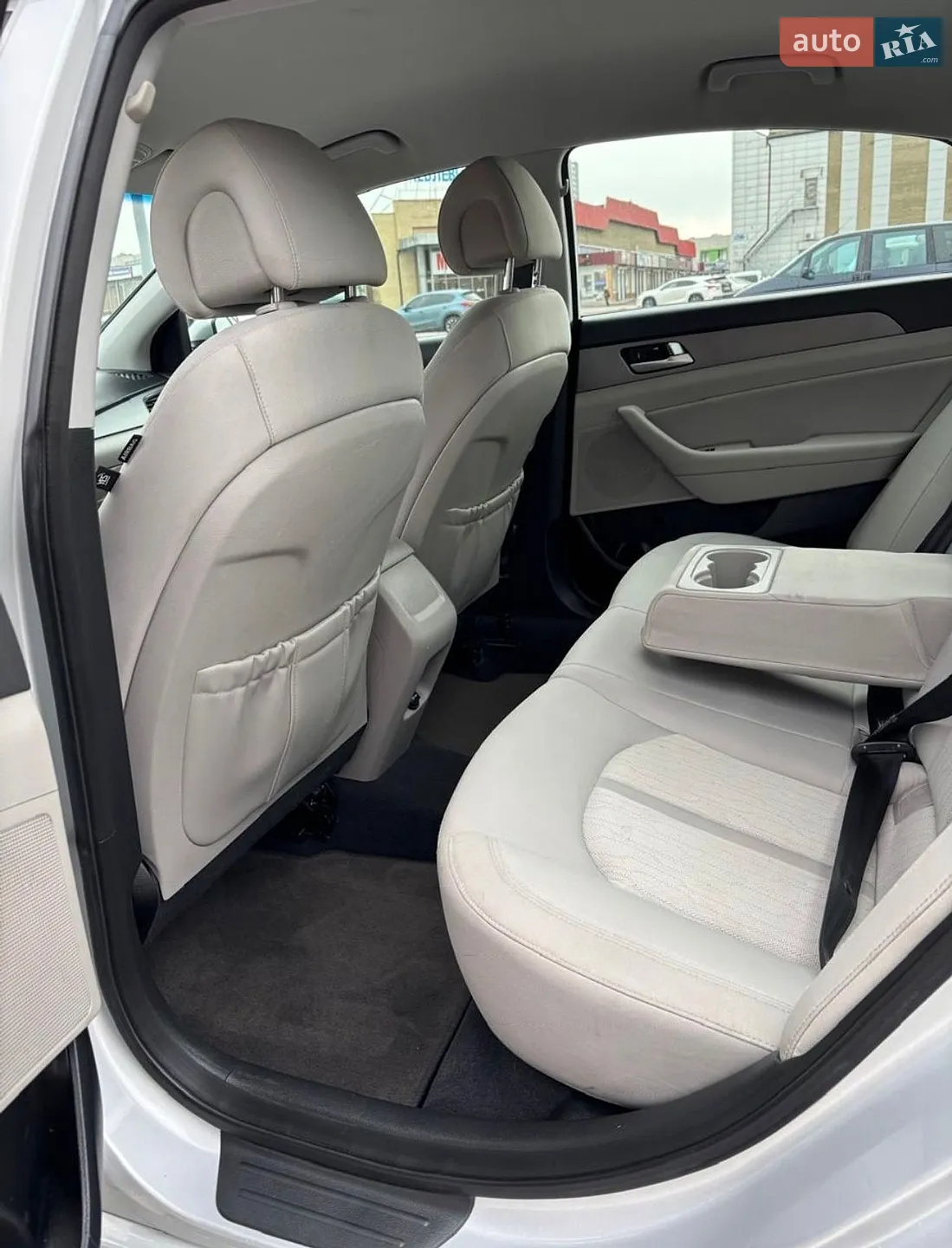 Hyundai Sonata 2015 VIN KMHE24L11GA009480 фото оголошення 16 з 26