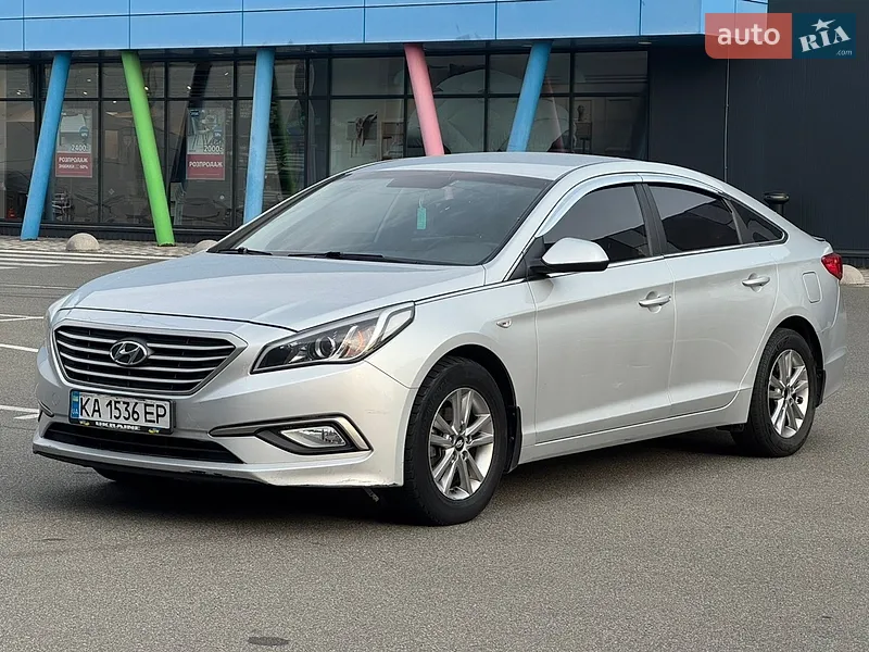 Hyundai Sonata 2016 VIN KMHE341DBGA224220 фото оголошення 2 з 64