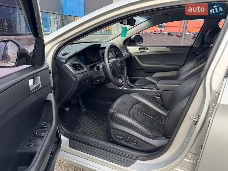 Hyundai Sonata 2016 VIN KMHE341DBGA224220 фото оголошення 8 з 64