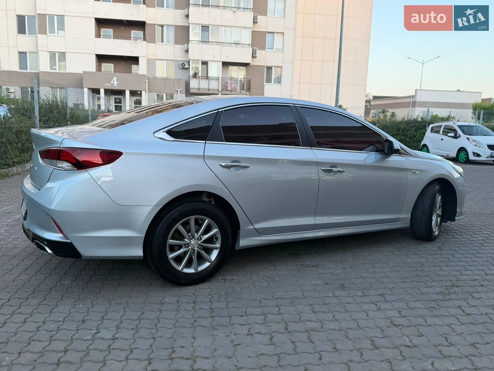 2017 Hyundai Sonata - мініатюра 5