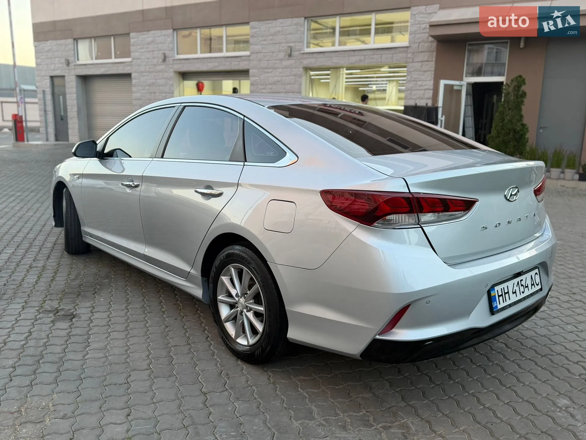 2017 Hyundai Sonata - мініатюра 11