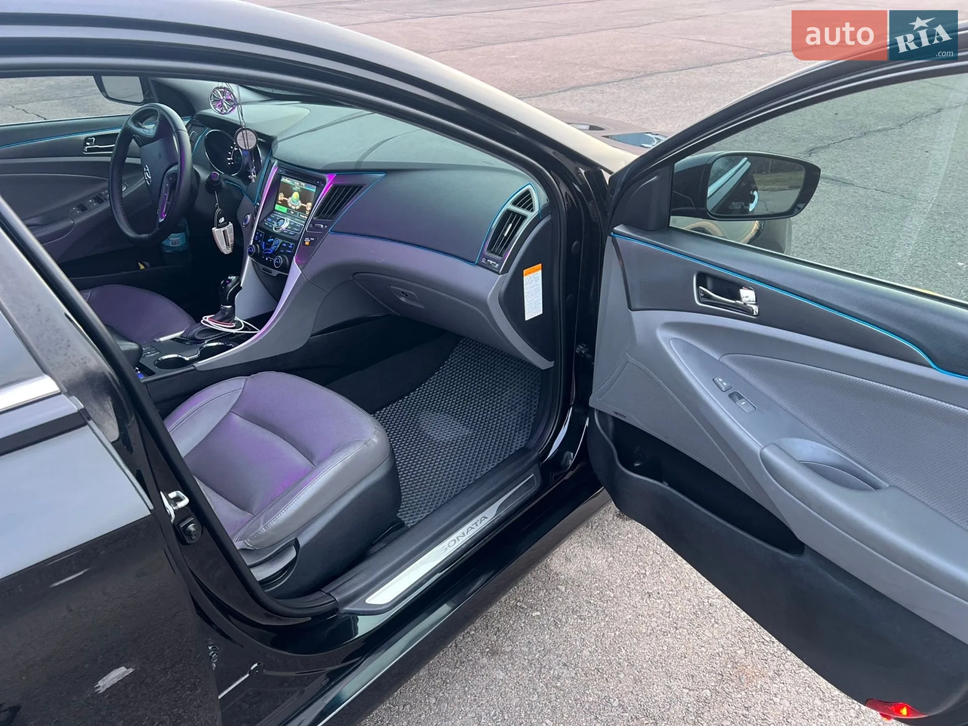 2013 Hyundai Sonata - мініатюра 27