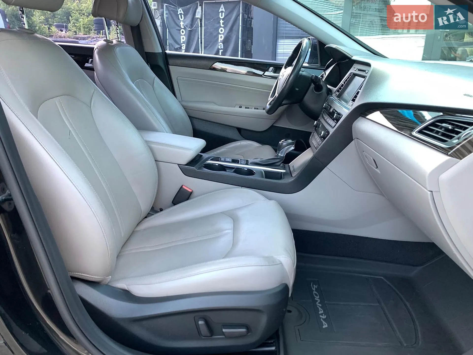 2015 Hyundai Sonata - мініатюра 34