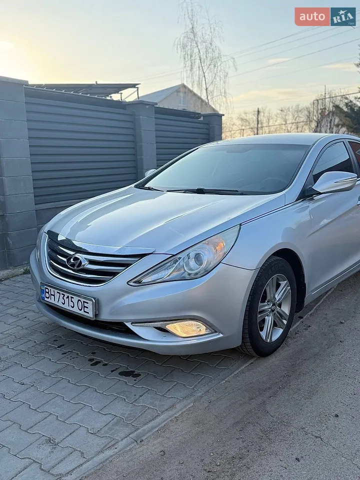 2012 Hyundai Sonata - мініатюра 21