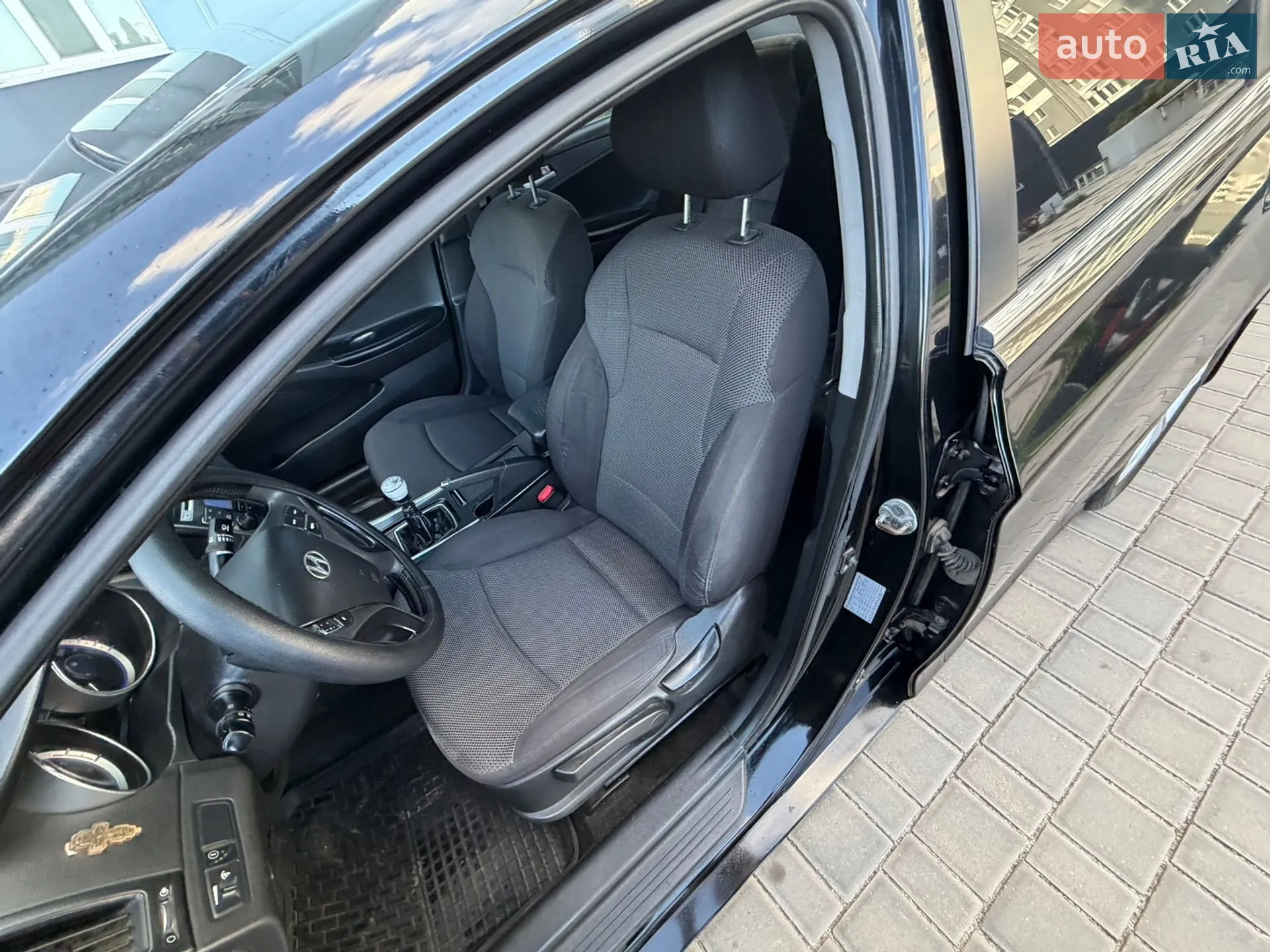 2010 Hyundai Sonata - мініатюра 40
