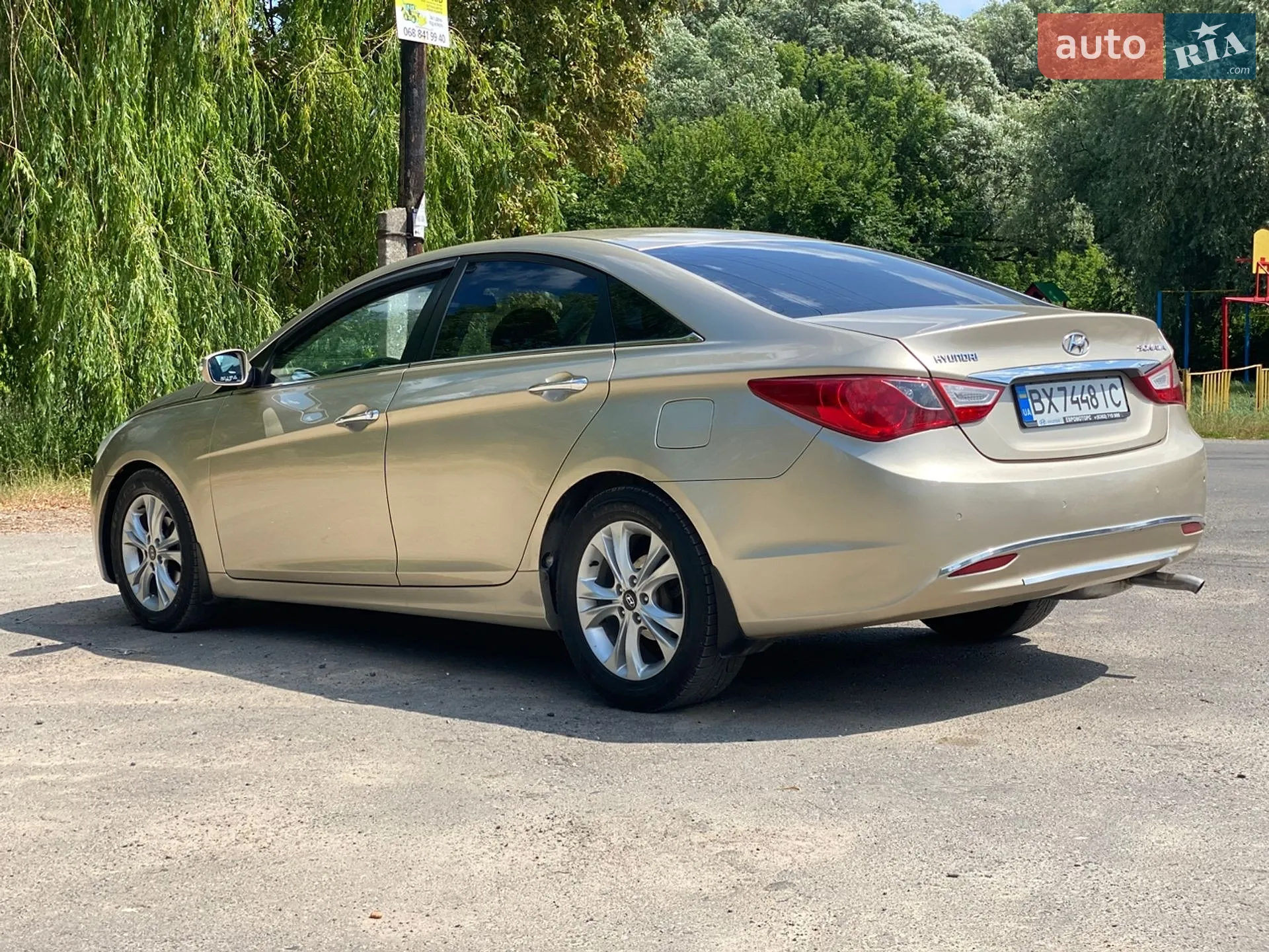 2010 Hyundai Sonata - мініатюра 7