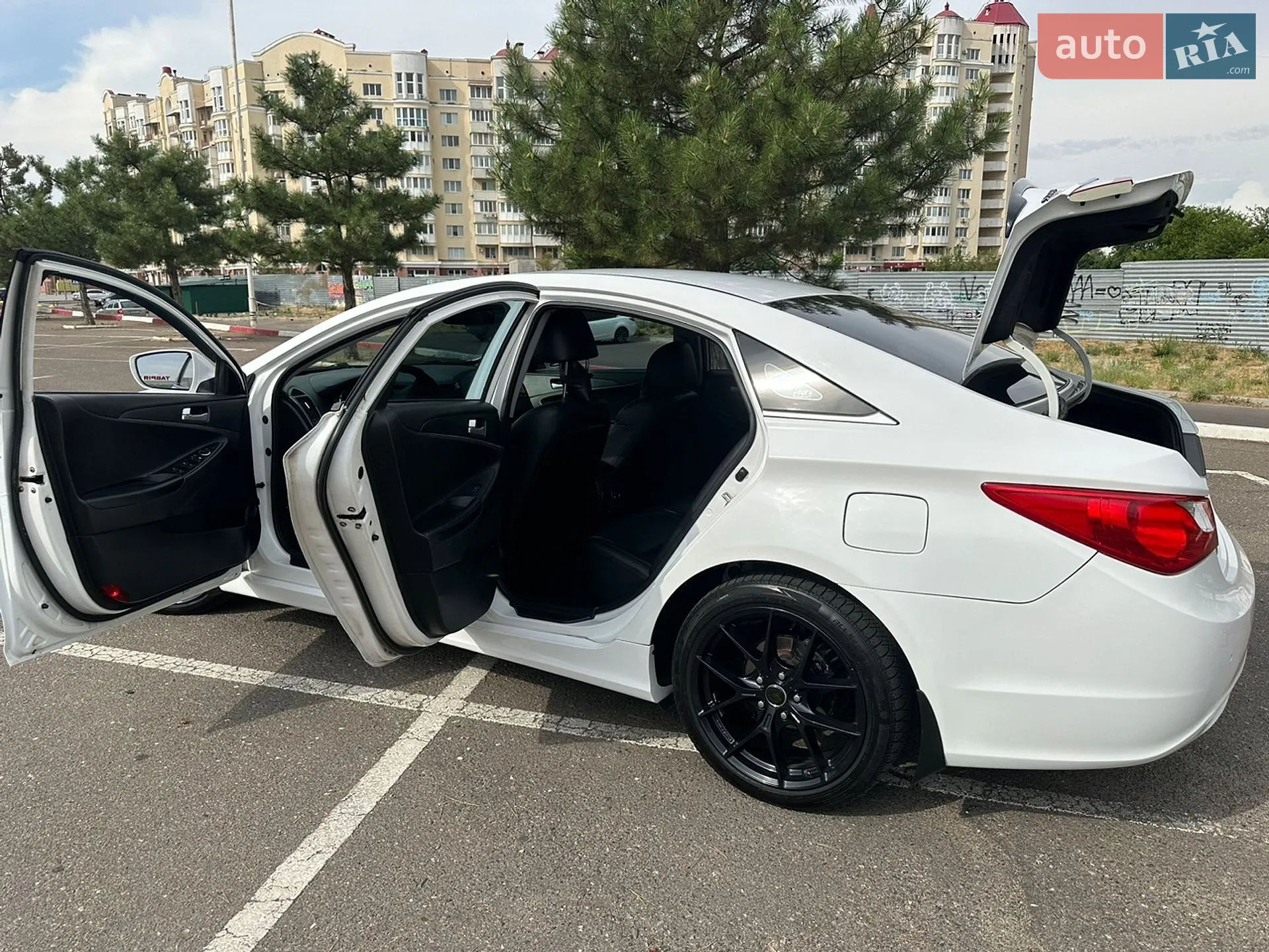 2012 Hyundai Sonata - мініатюра 17