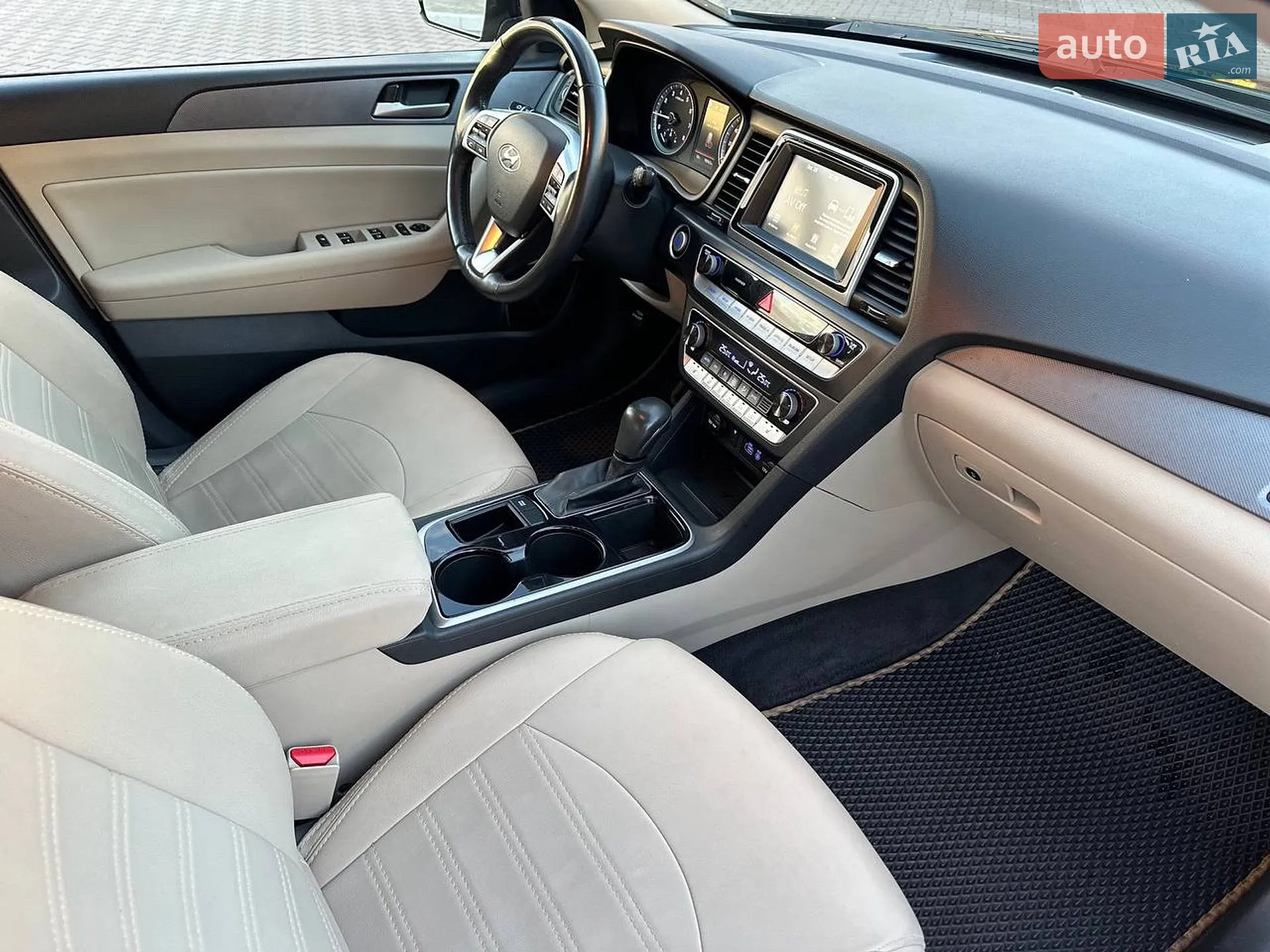2018 Hyundai Sonata - мініатюра 8