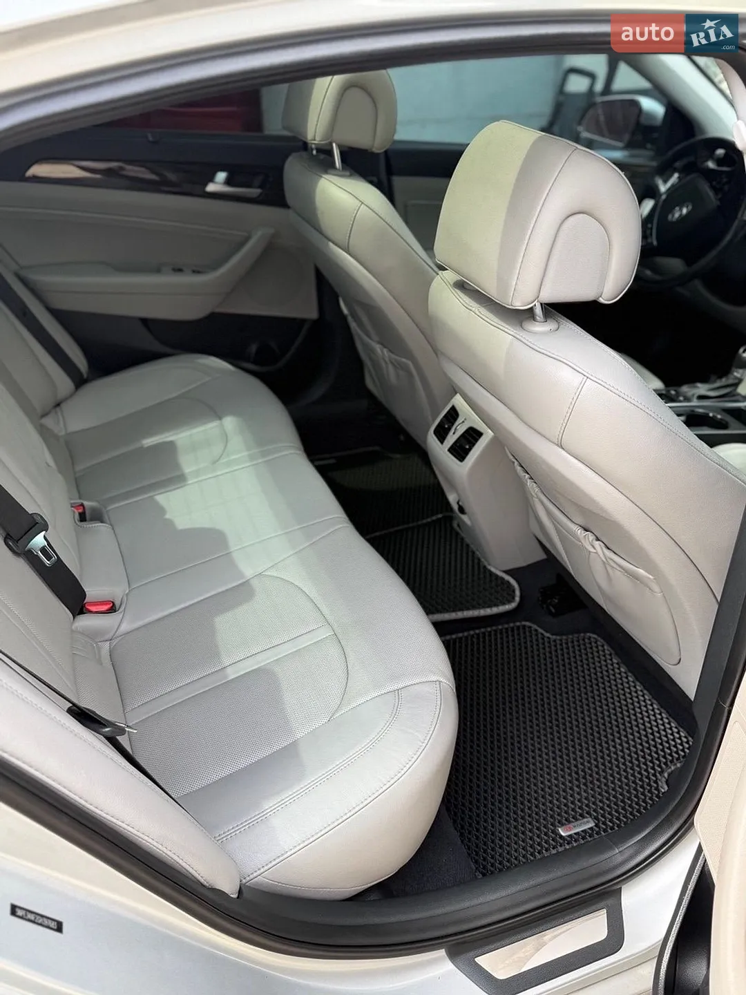 2016 Hyundai Sonata - мініатюра 14
