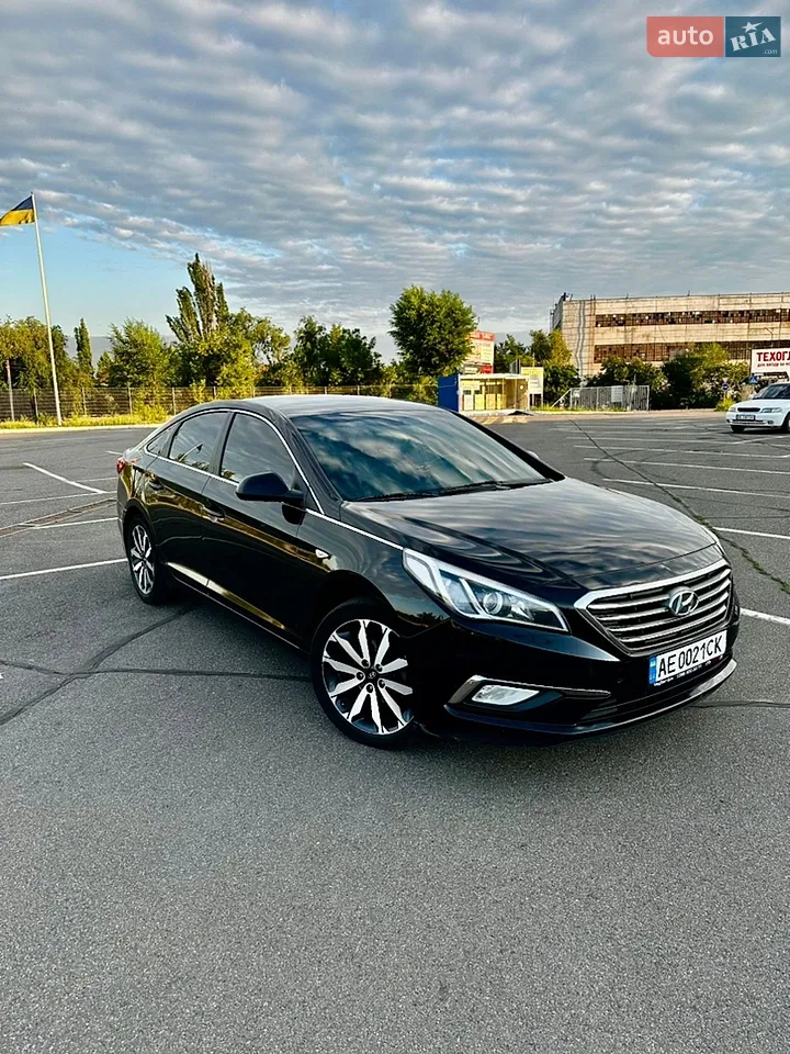 2016 Hyundai Sonata - мініатюра 32