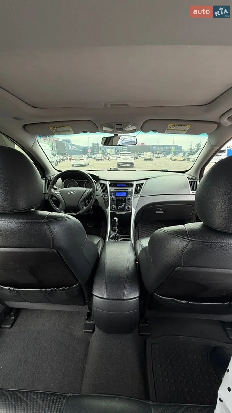 2012 Hyundai Sonata - мініатюра 11
