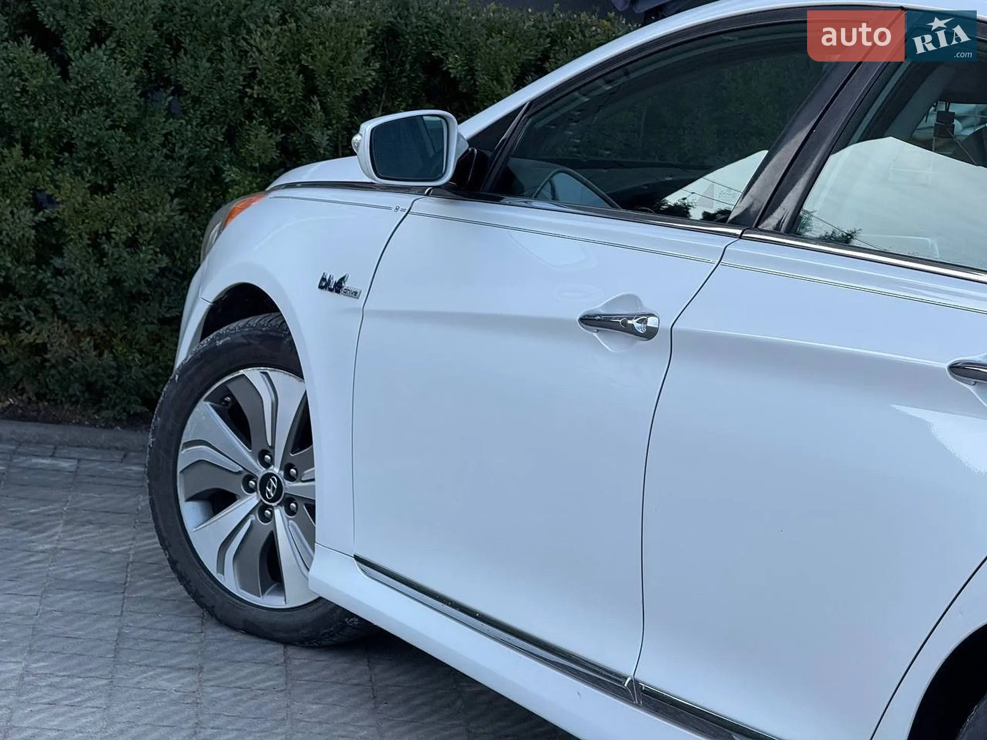 2013 Hyundai Sonata - мініатюра 18